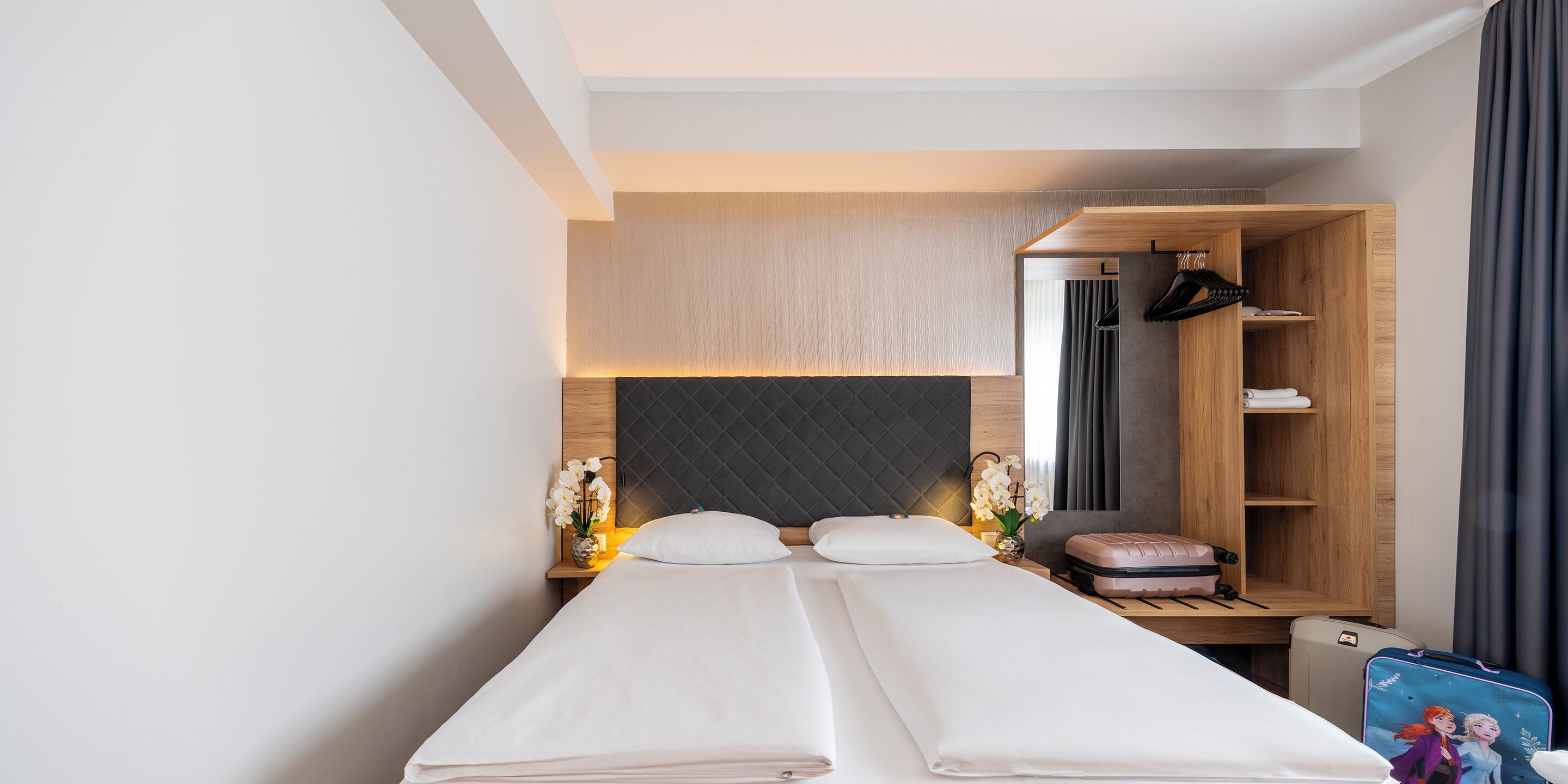 PLAZA INN Rieker Stuttgart Hauptbahnhof PLAZA INN Rieker Stuttgart Hauptbahnhof