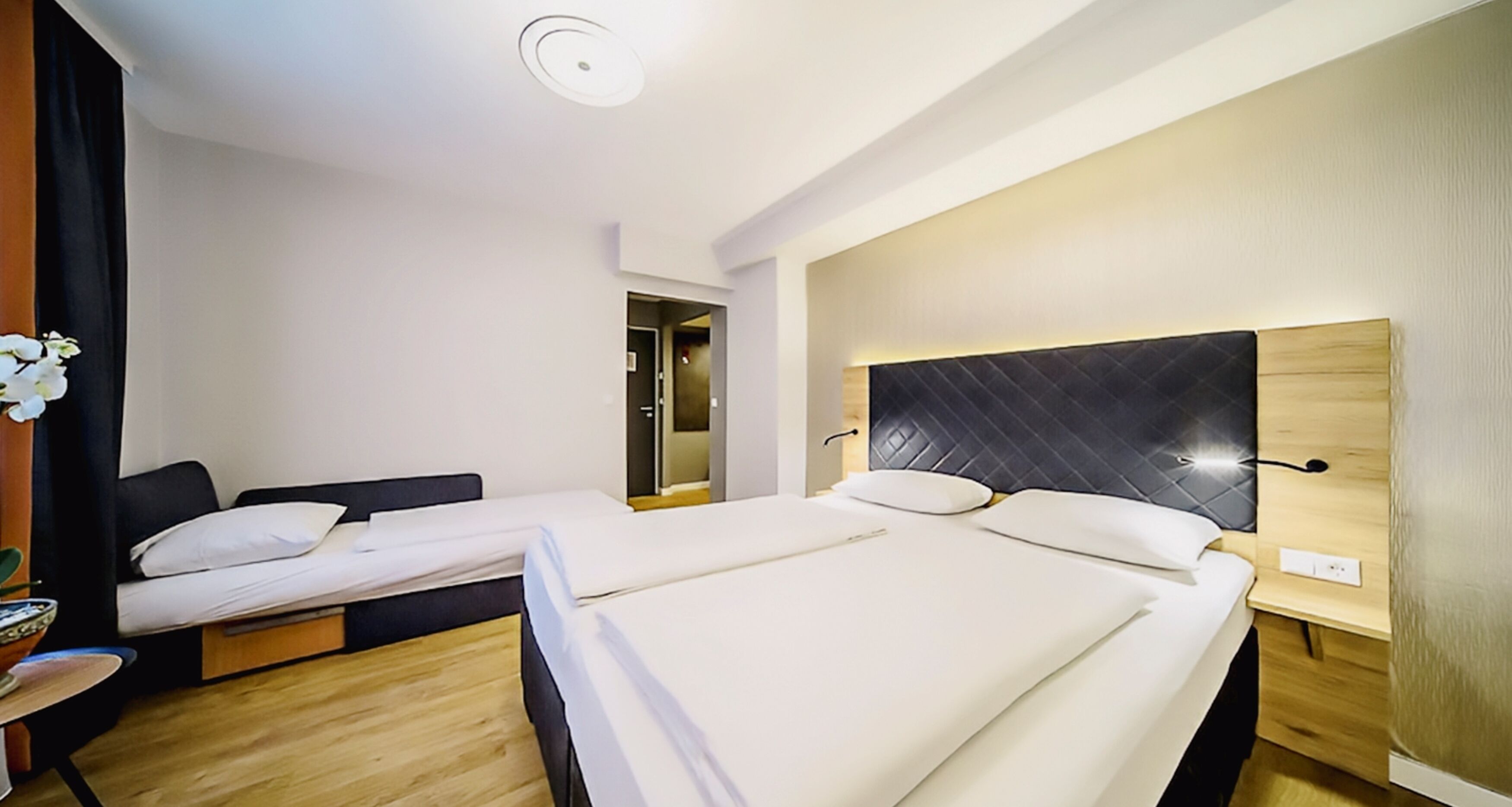 PLAZA INN Rieker Stuttgart Hauptbahnhof PLAZA INN Rieker Stuttgart Hauptbahnhof