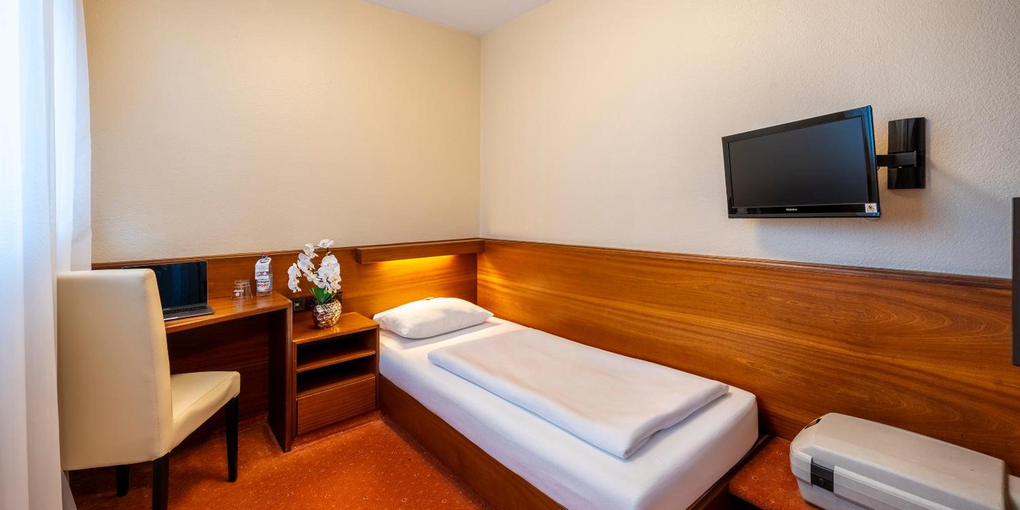 PLAZA INN Rieker Stuttgart Hauptbahnhof PLAZA INN Rieker Stuttgart Hauptbahnhof
