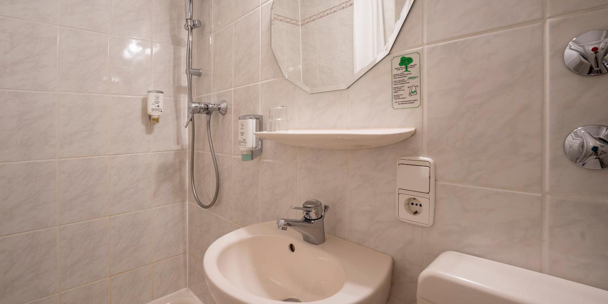 PLAZA INN Rieker Stuttgart Hauptbahnhof PLAZA INN Rieker Stuttgart Hauptbahnhof