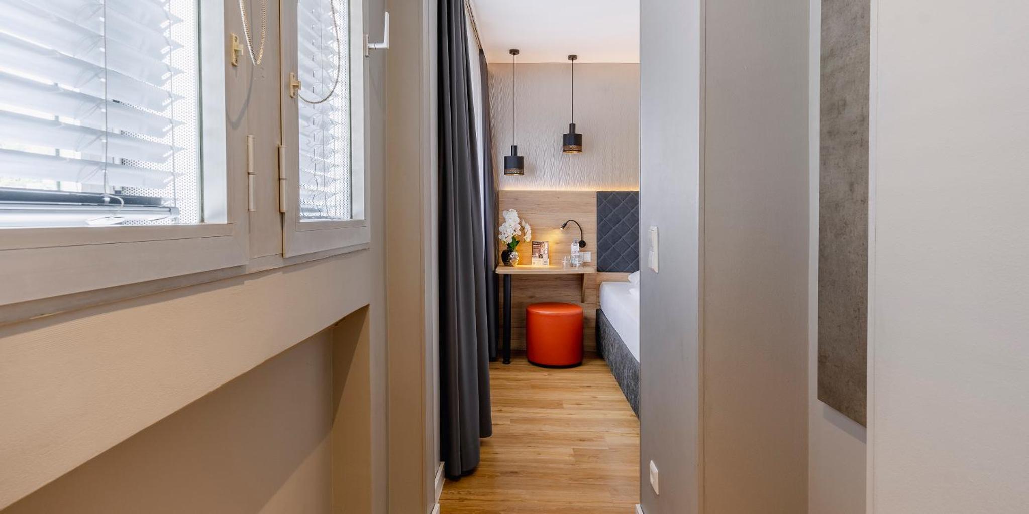 PLAZA INN Rieker Stuttgart Hauptbahnhof PLAZA INN Rieker Stuttgart Hauptbahnhof