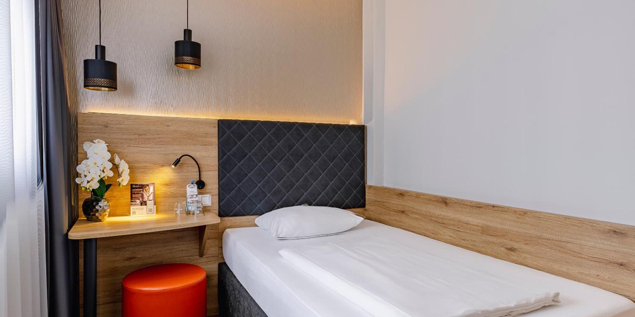 PLAZA INN Rieker Stuttgart Hauptbahnhof PLAZA INN Rieker Stuttgart Hauptbahnhof