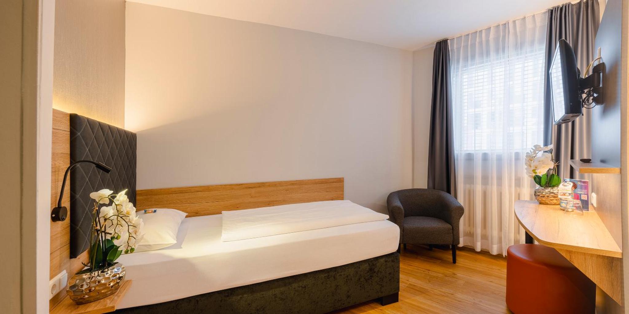 PLAZA INN Rieker Stuttgart Hauptbahnhof PLAZA INN Rieker Stuttgart Hauptbahnhof
