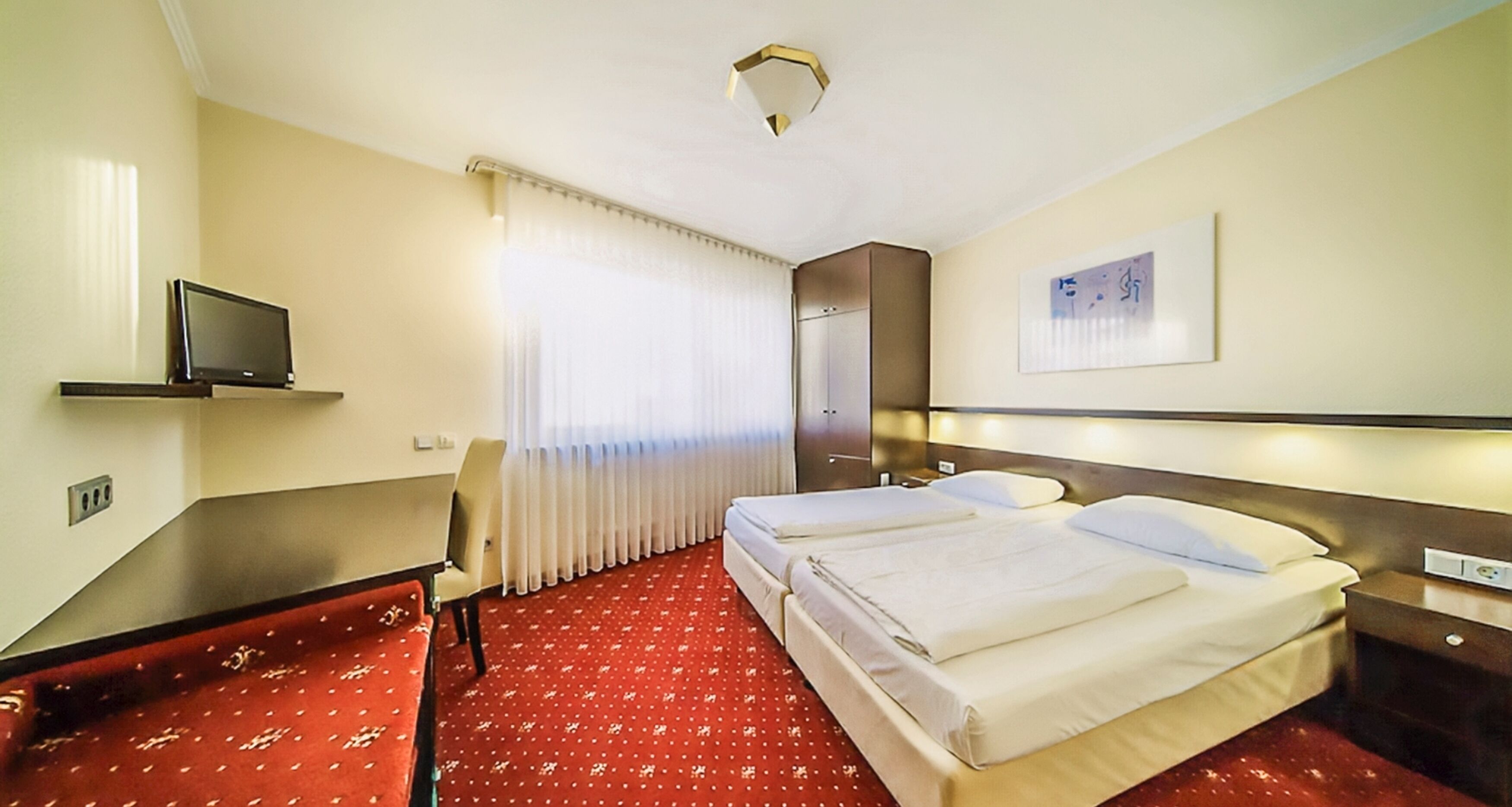 PLAZA INN Rieker Stuttgart Hauptbahnhof PLAZA INN Rieker Stuttgart Hauptbahnhof