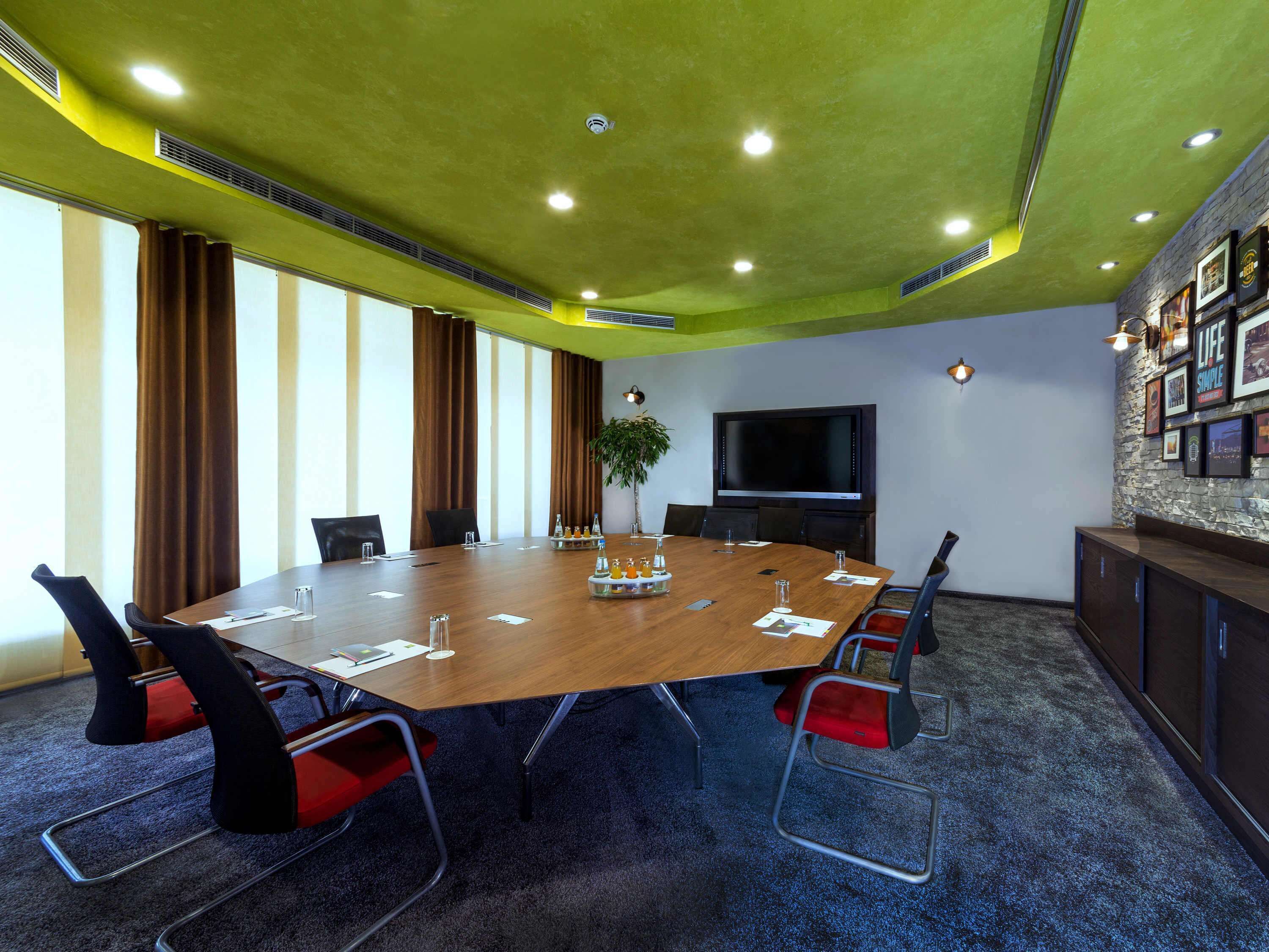 Premier Inn Stuttgart Bad Cannstatt Hotel Premier Inn Stuttgart Bad Cannstatt Hotel