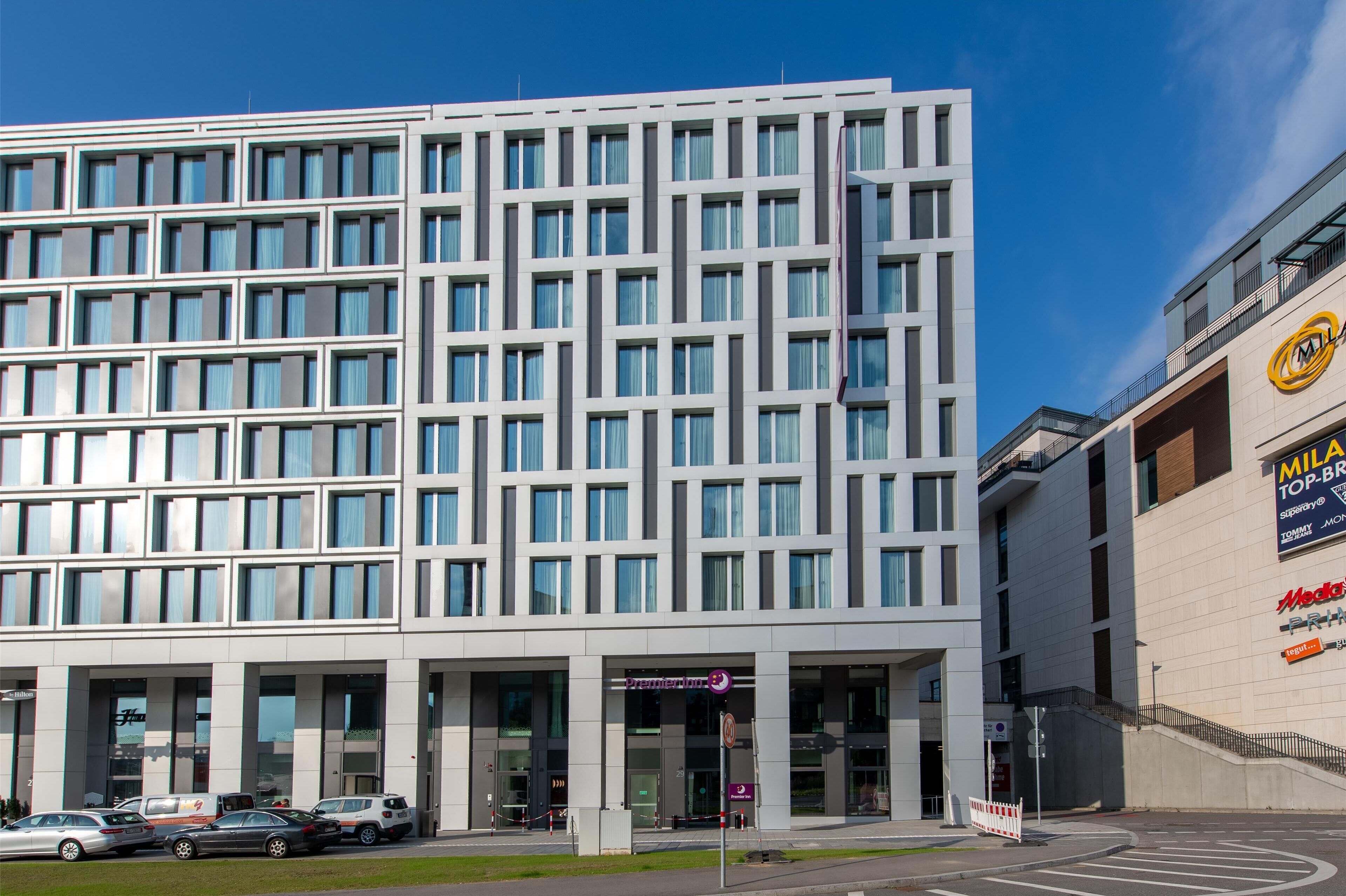 Premier Inn Stuttgart City Centre Hotel Premier Inn Stuttgart City Centre Hotel