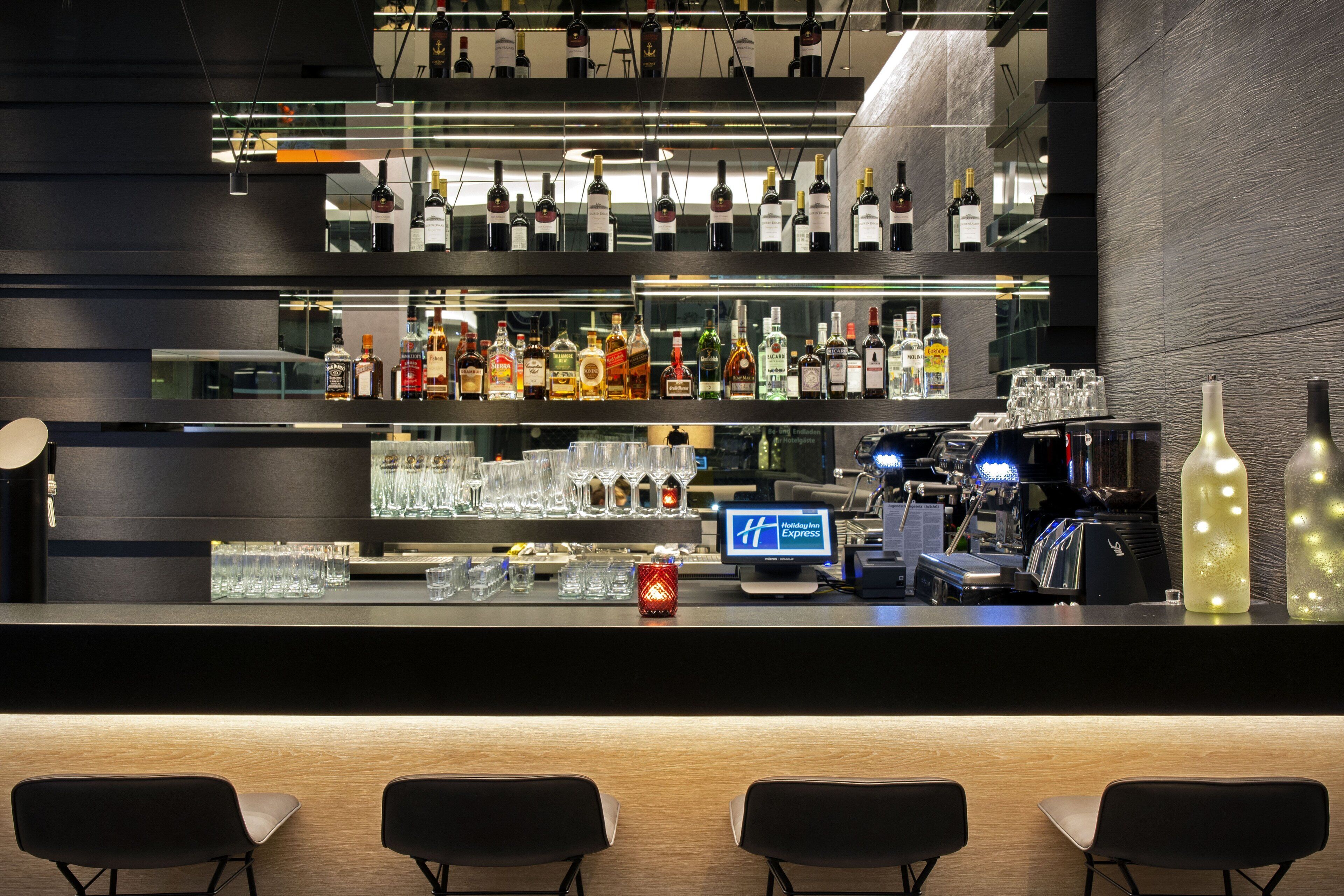 Holiday Inn Express Stuttgart - Waiblingen Holiday Inn Express Stuttgart - Waiblingen