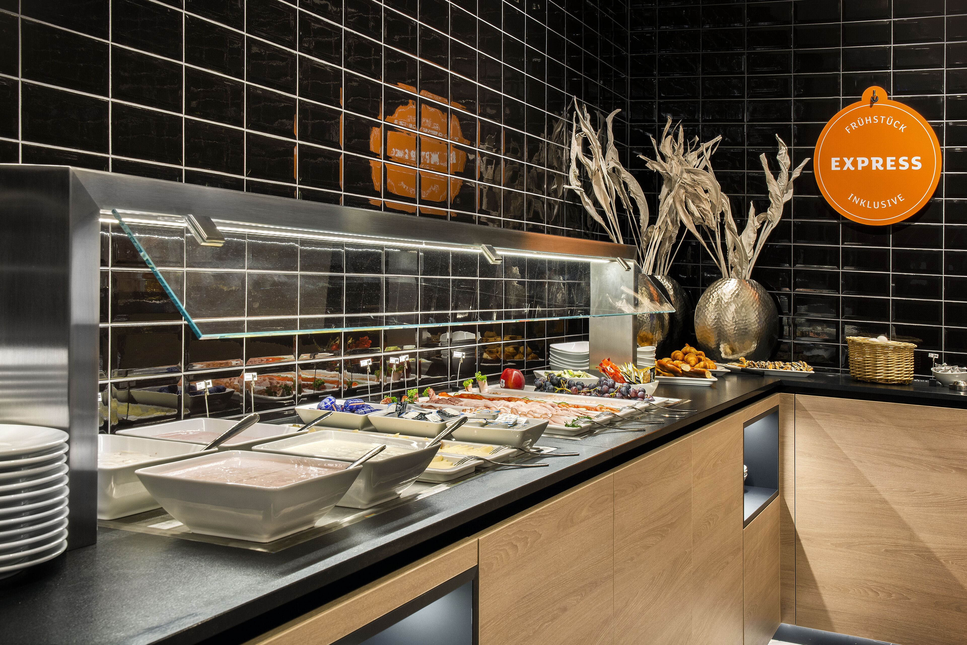 Holiday Inn Express Stuttgart - Waiblingen Holiday Inn Express Stuttgart - Waiblingen