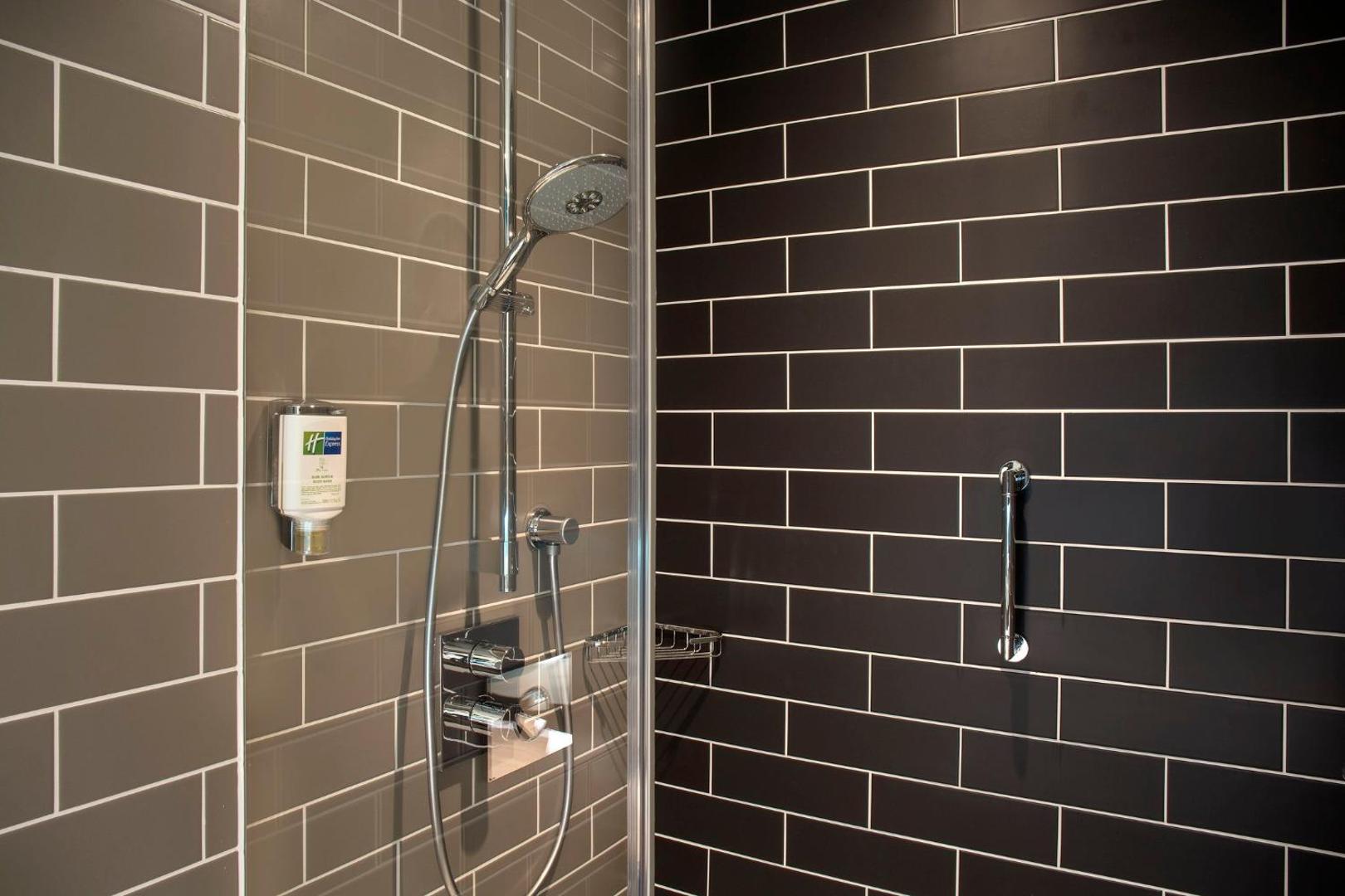 Holiday Inn Express Stuttgart - Waiblingen Holiday Inn Express Stuttgart - Waiblingen