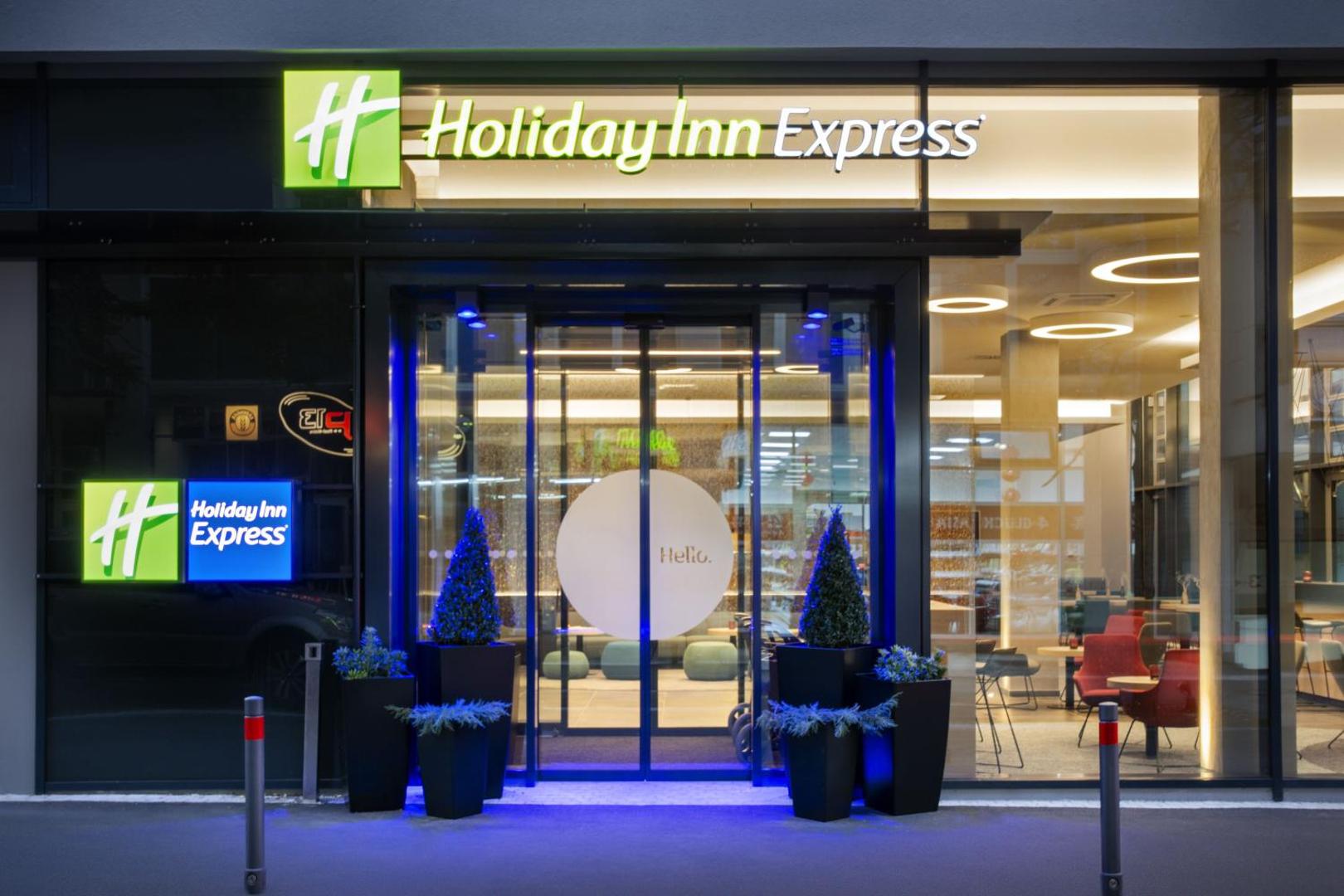 Holiday Inn Express Stuttgart - Waiblingen Holiday Inn Express Stuttgart - Waiblingen