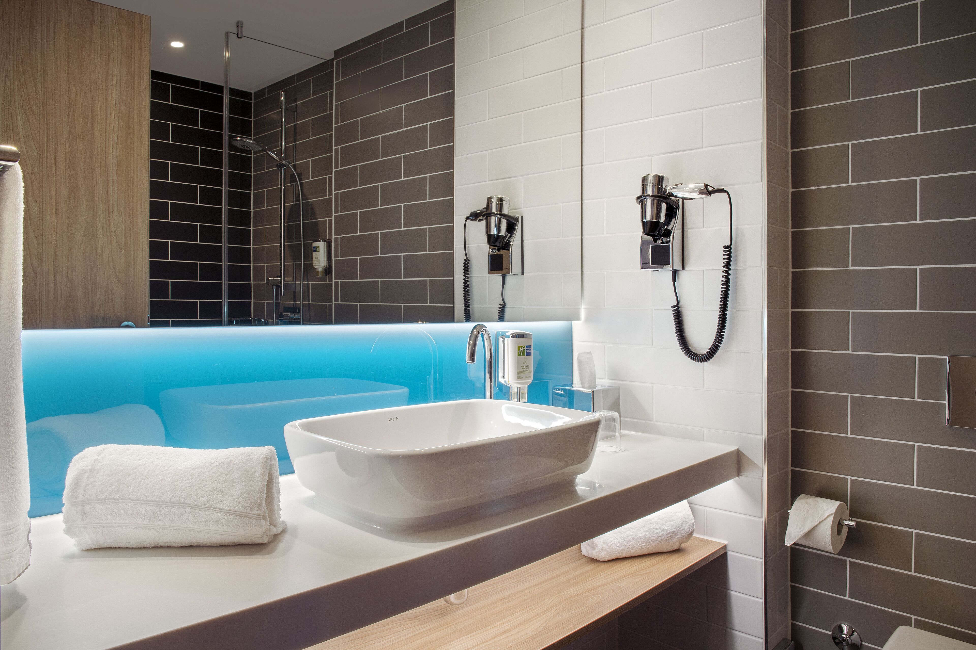 Holiday Inn Express Stuttgart - Waiblingen Holiday Inn Express Stuttgart - Waiblingen