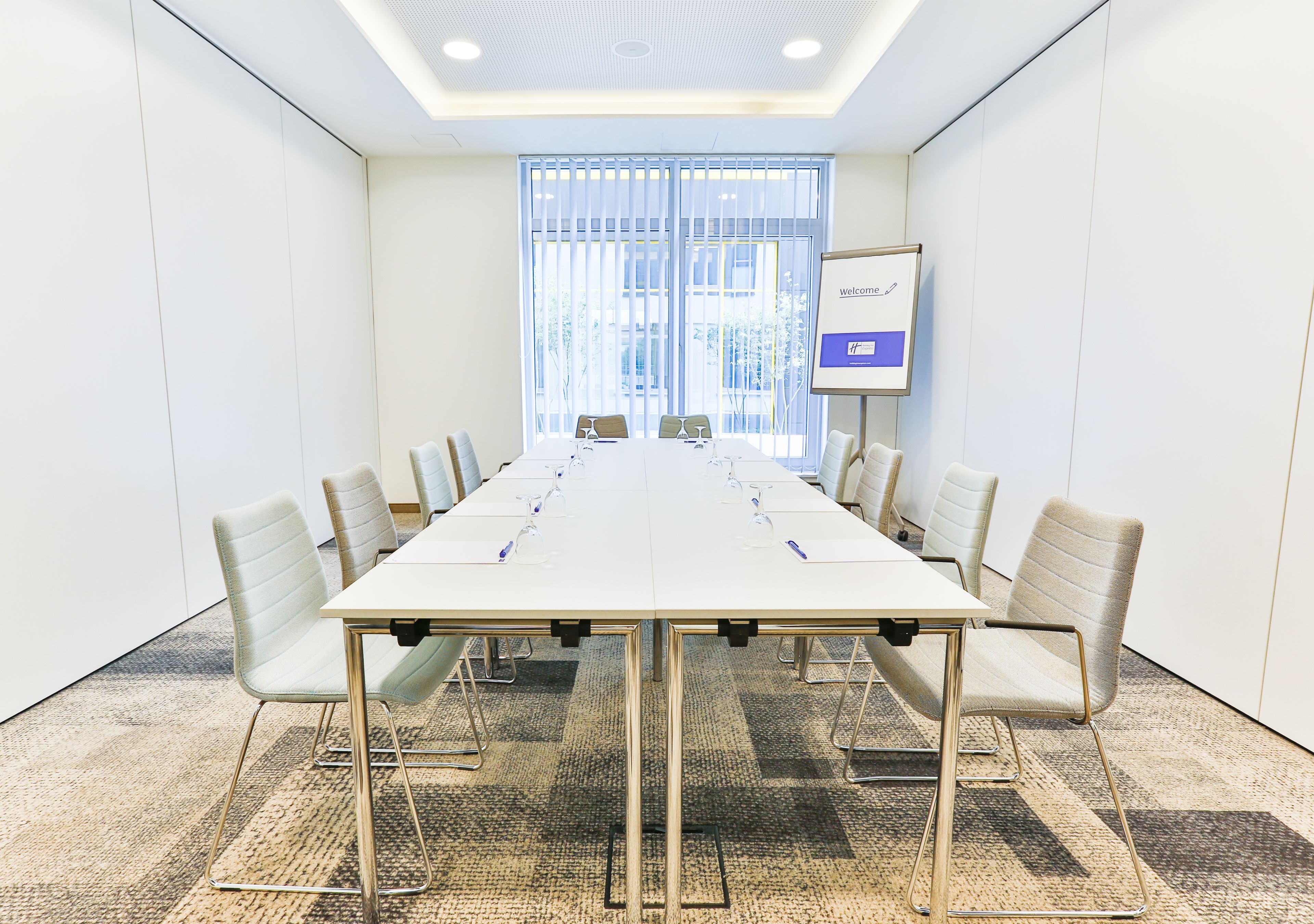 Holiday Inn Express Stuttgart - Waiblingen Holiday Inn Express Stuttgart - Waiblingen