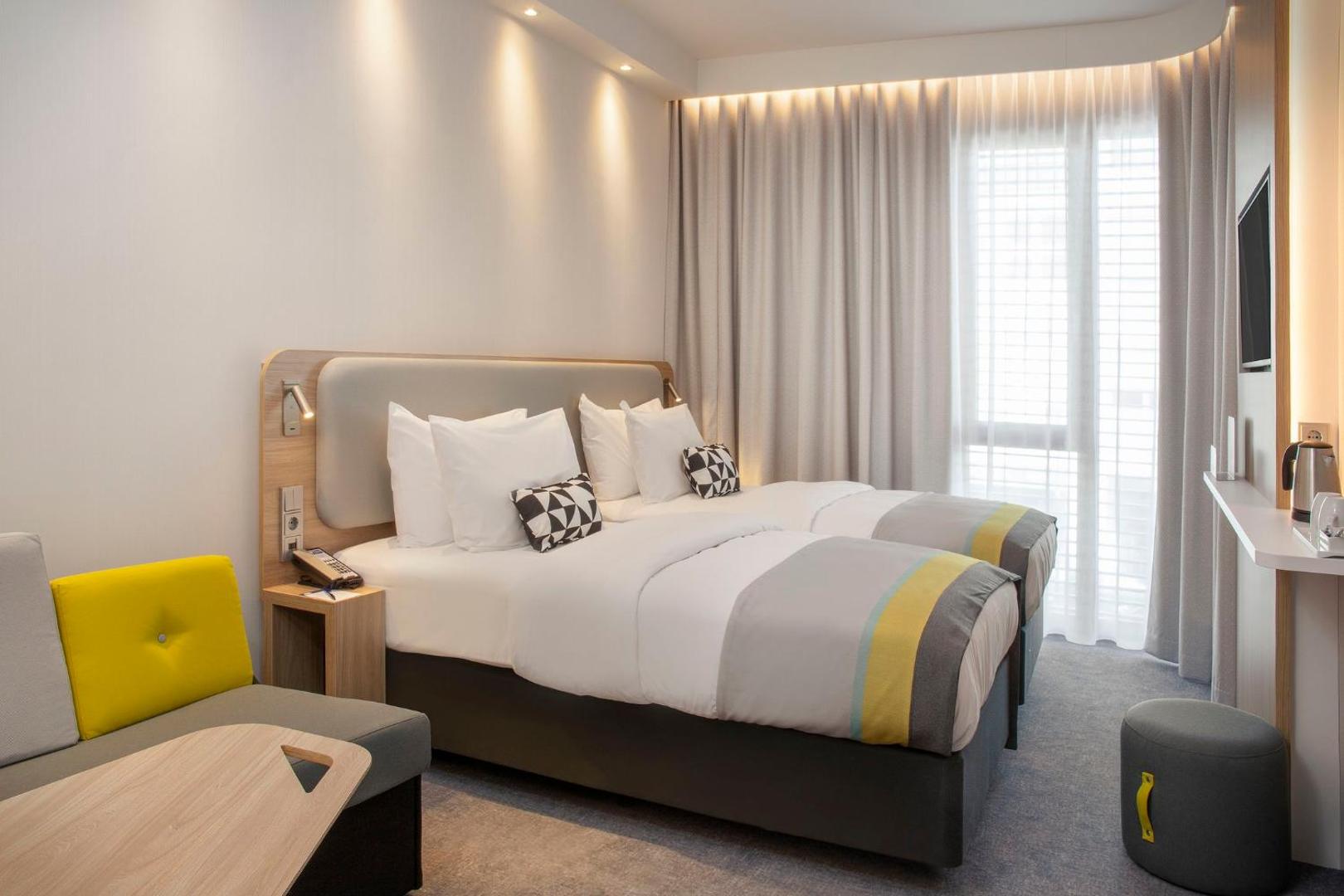 Holiday Inn Express Stuttgart - Waiblingen Holiday Inn Express Stuttgart - Waiblingen