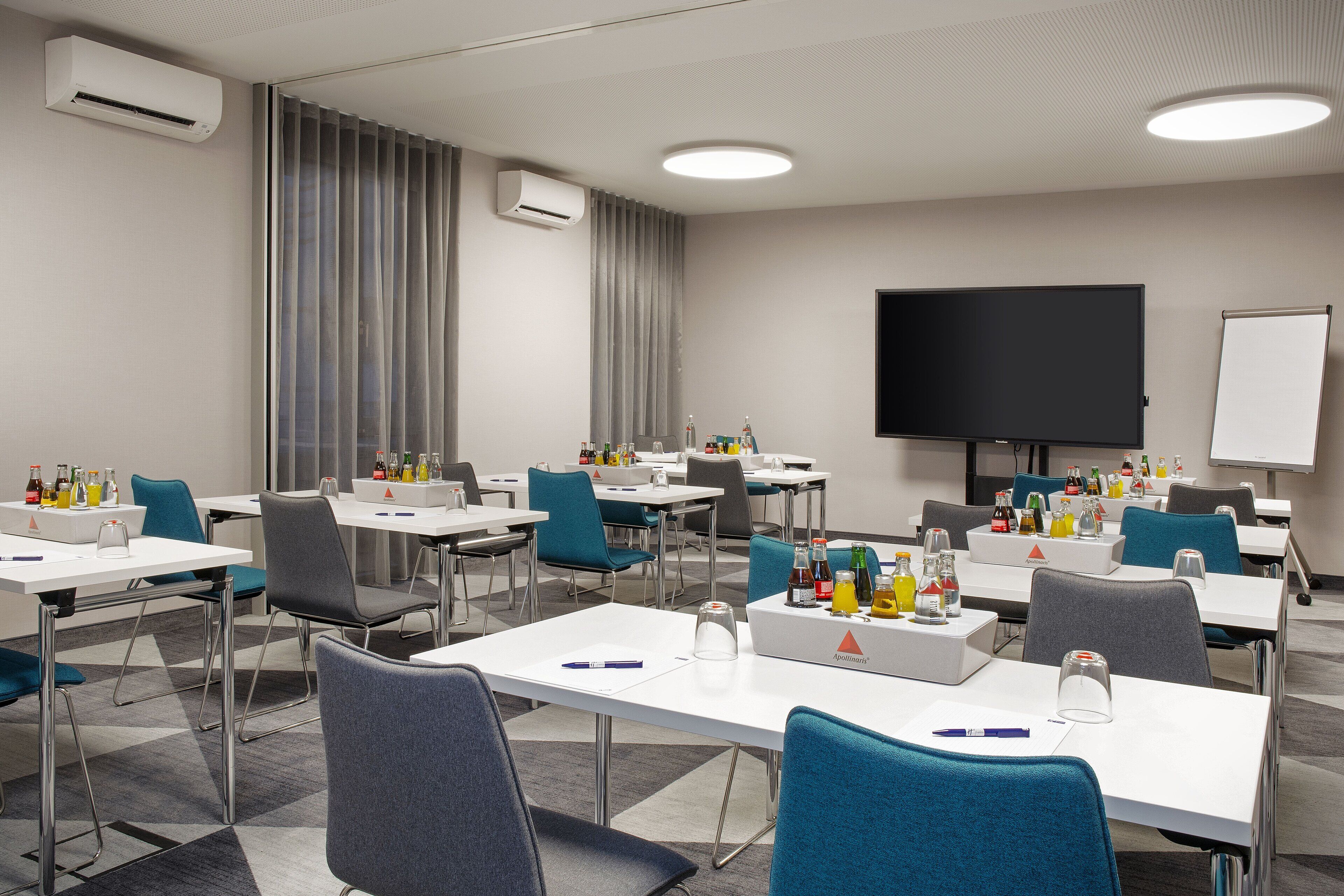 Holiday Inn Express Stuttgart - Waiblingen Holiday Inn Express Stuttgart - Waiblingen
