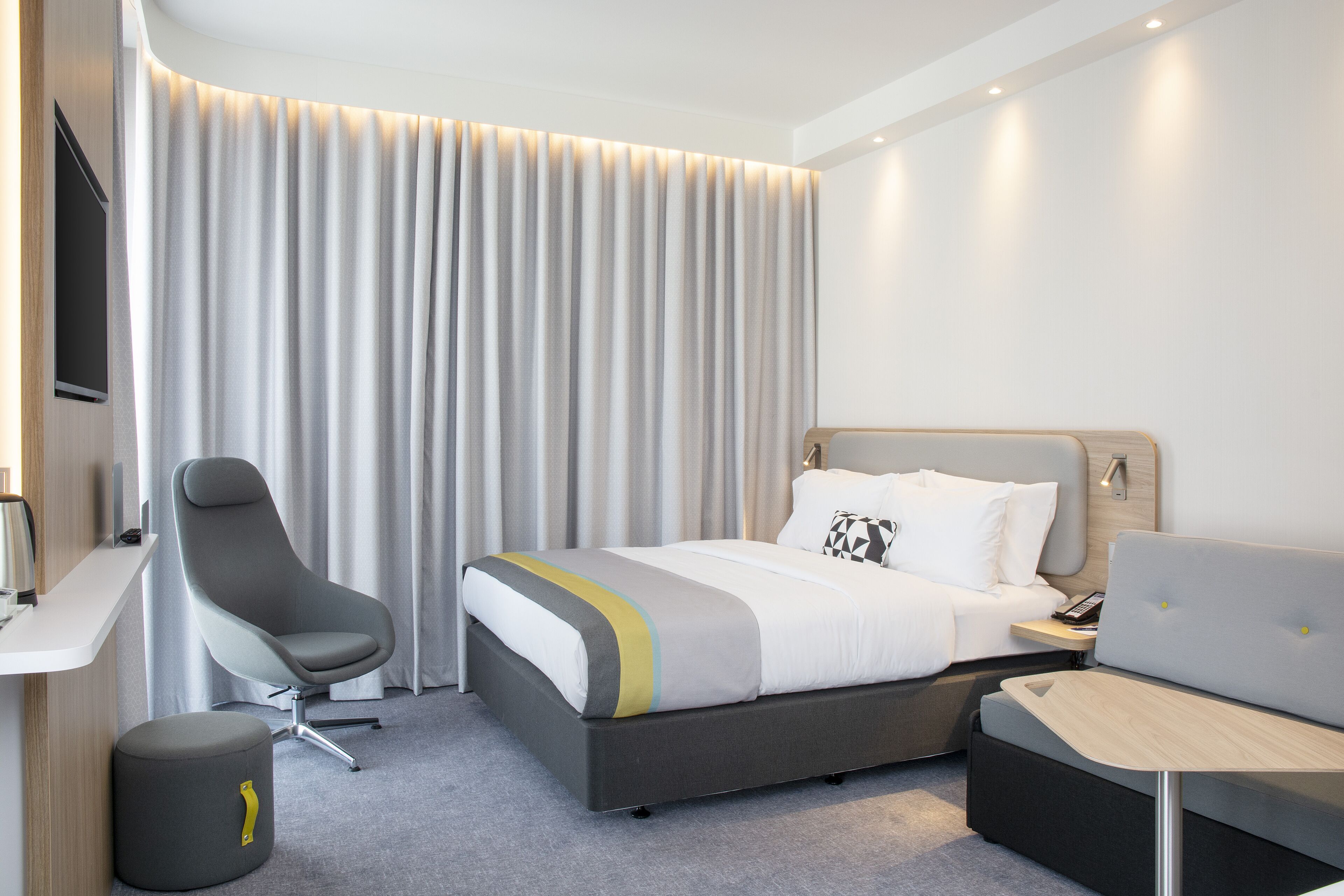 Holiday Inn Express Stuttgart - Waiblingen Holiday Inn Express Stuttgart - Waiblingen