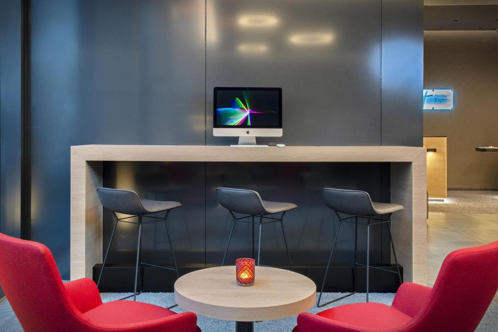 Holiday Inn Express Stuttgart - Waiblingen Holiday Inn Express Stuttgart - Waiblingen