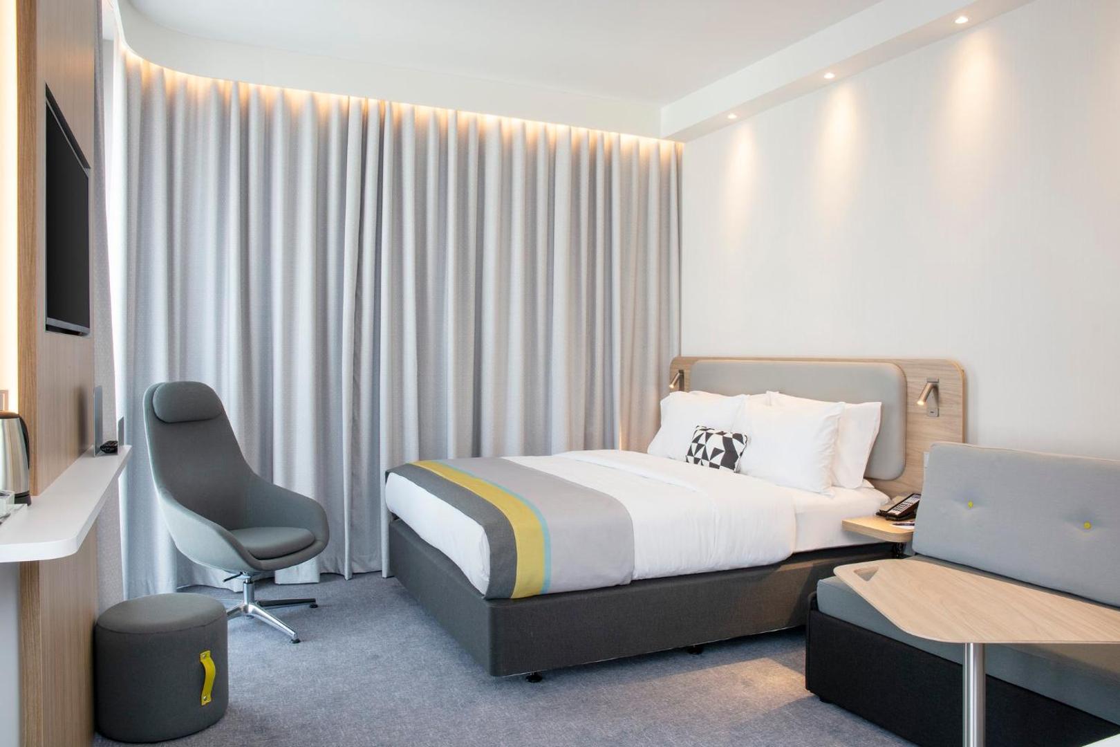 Holiday Inn Express Stuttgart - Waiblingen Holiday Inn Express Stuttgart - Waiblingen
