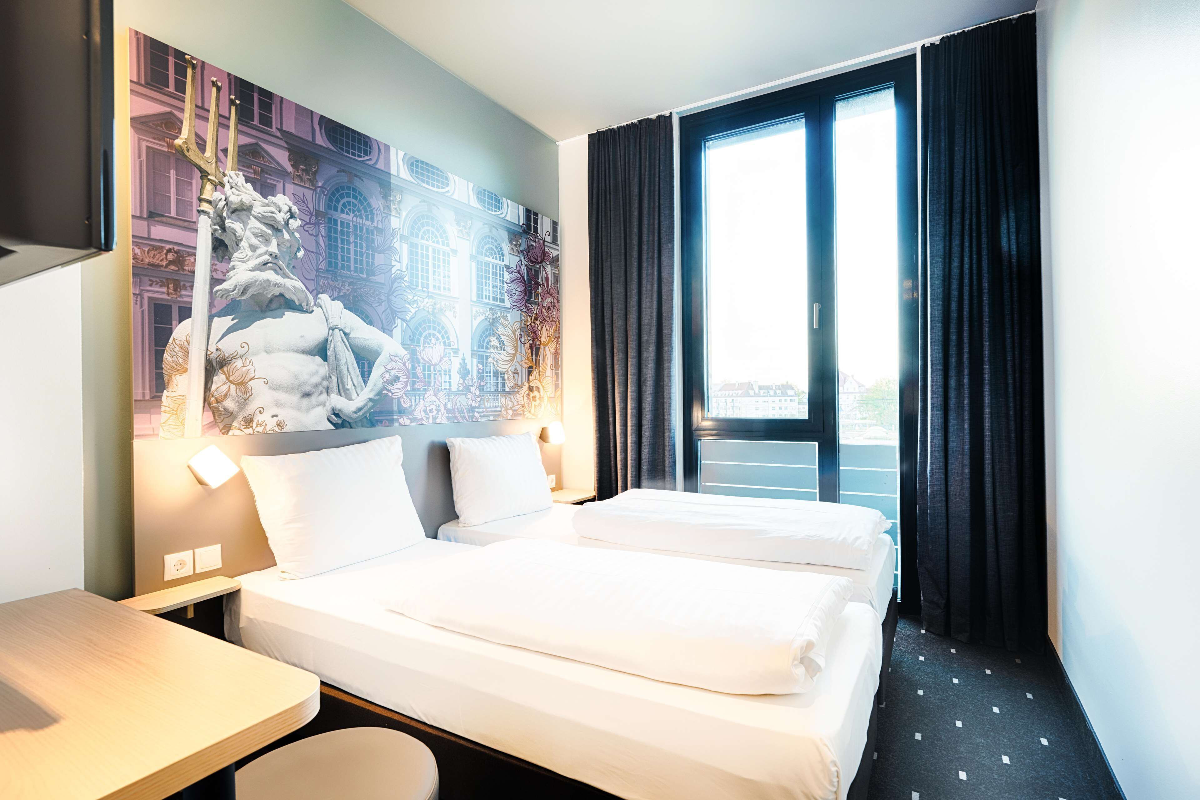 B&B Hotel München-Moosach B&B Hotel München-Moosach