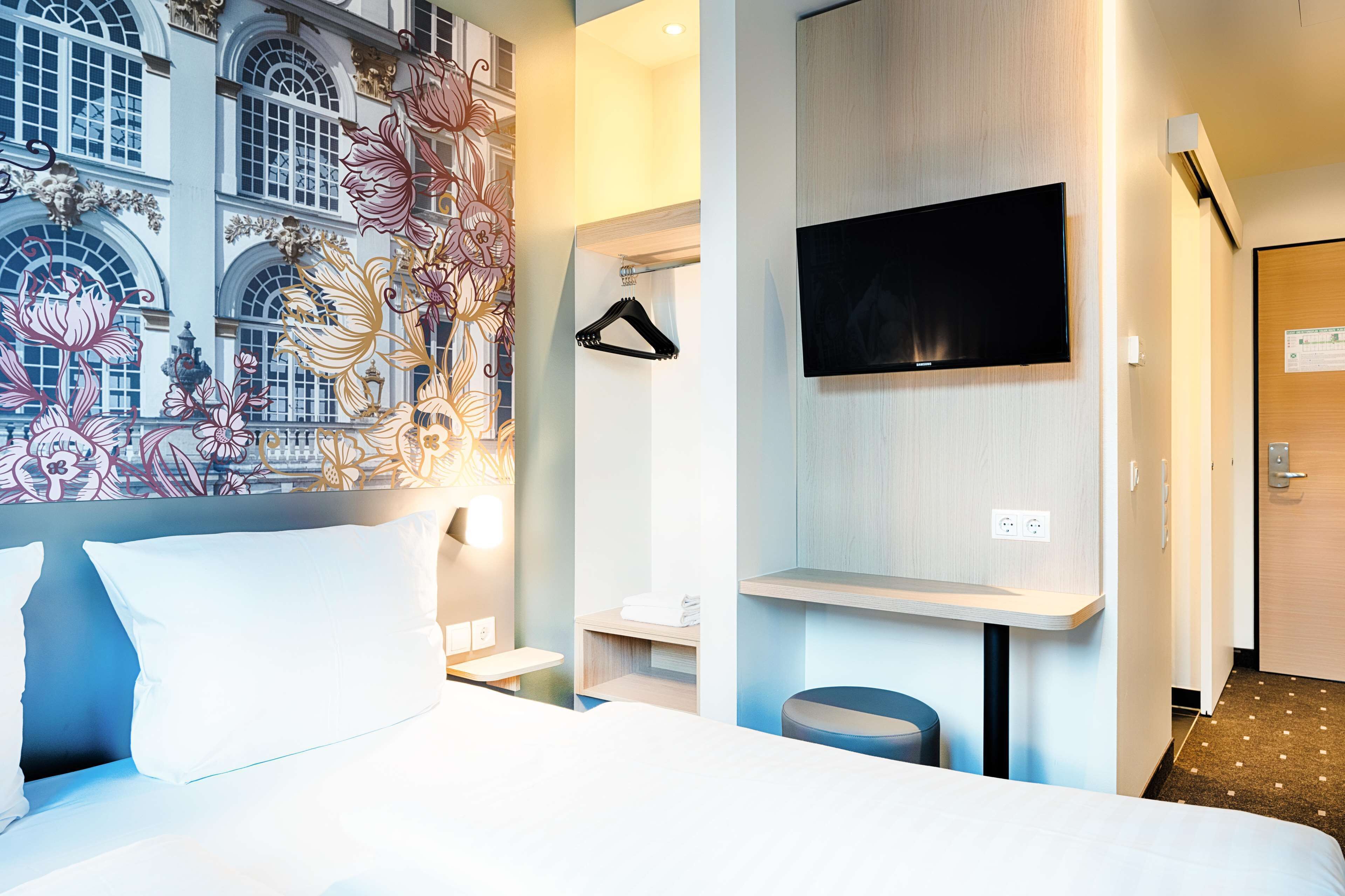 B&B Hotel München-Moosach B&B Hotel München-Moosach