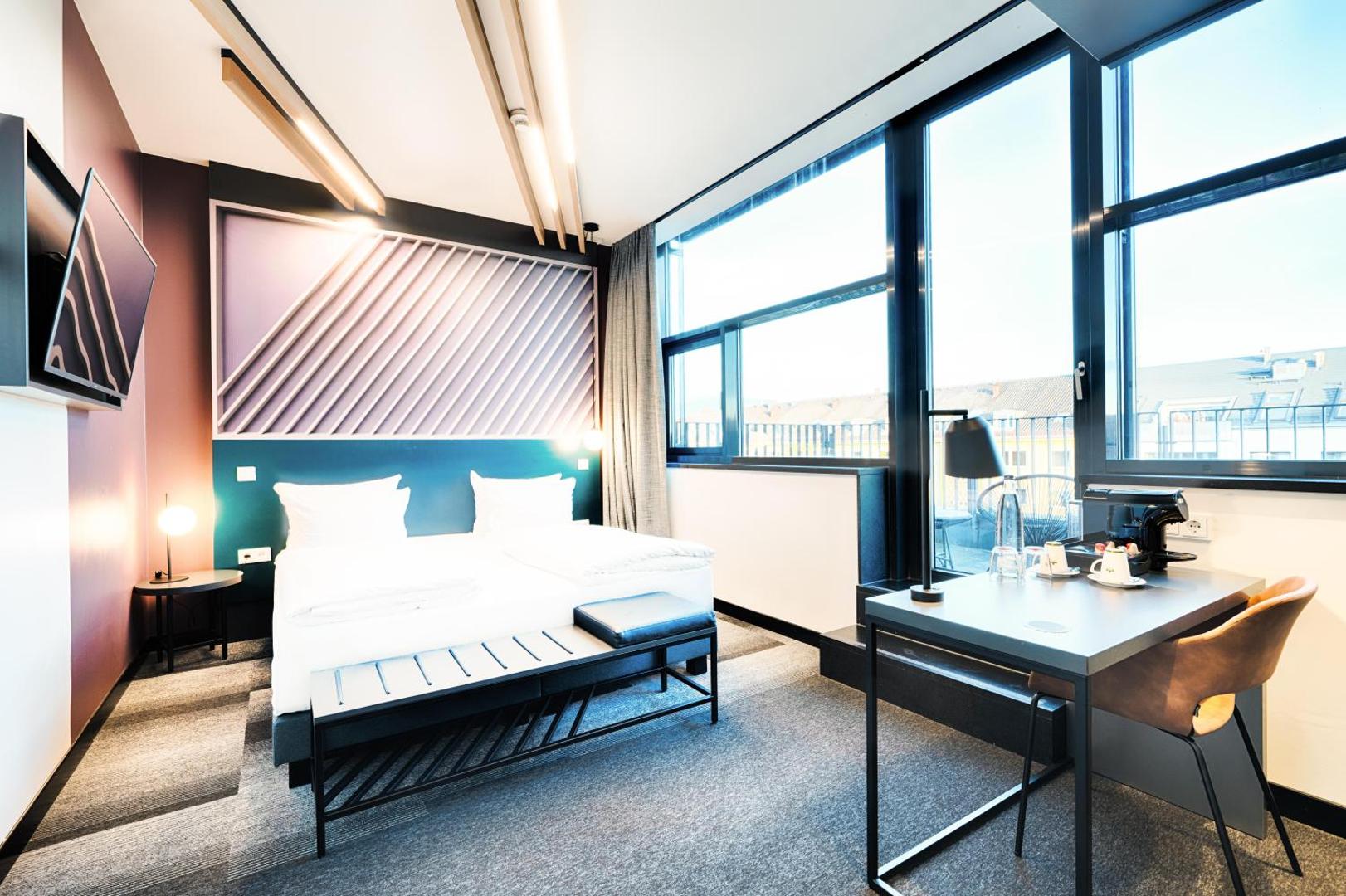 B&B Hotel München-Moosach B&B Hotel München-Moosach