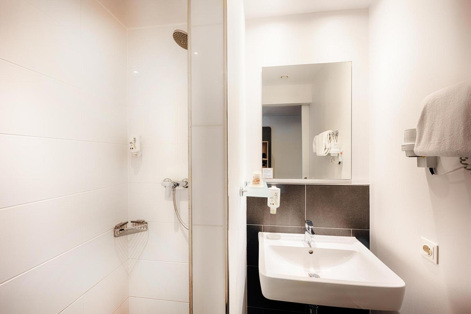 B&B Hotel München-Moosach B&B Hotel München-Moosach
