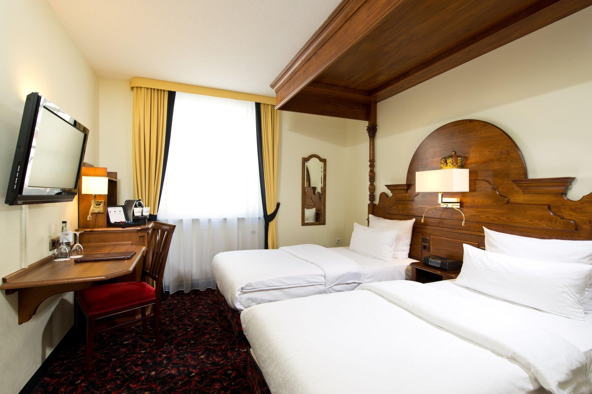 KING's HOTEL First Class KING's HOTEL First Class