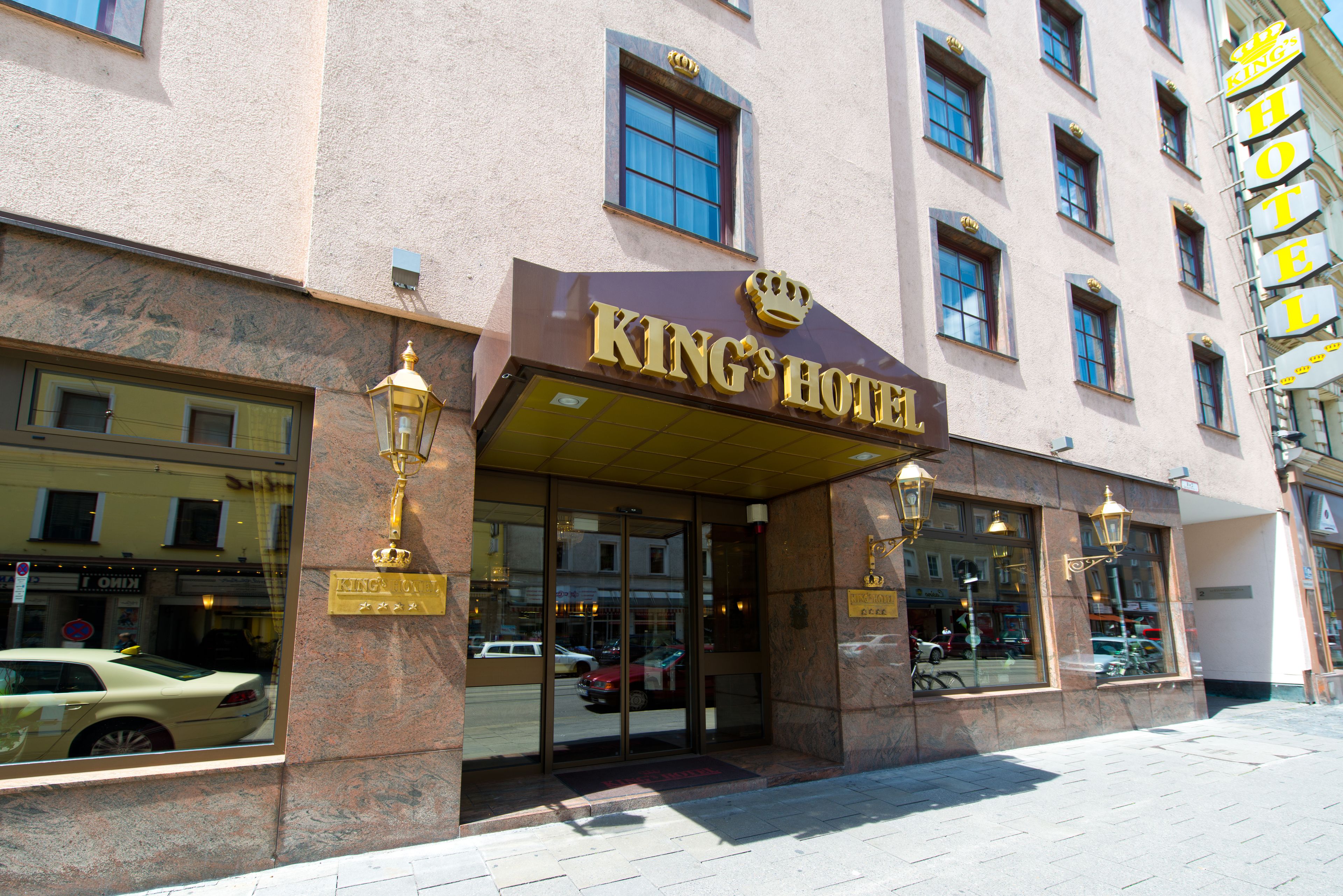 KING's HOTEL First Class KING's HOTEL First Class