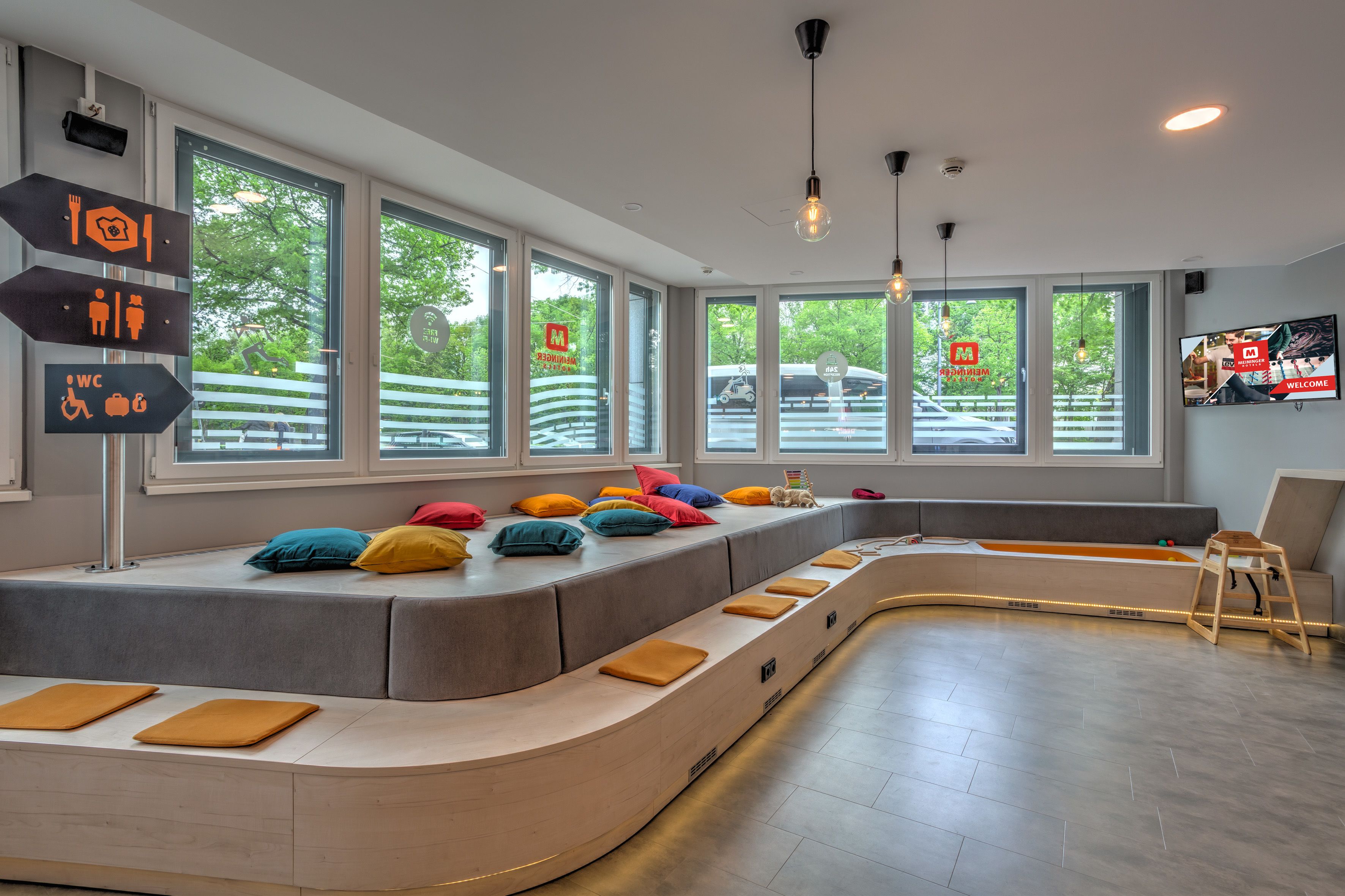 MEININGER Hotel München Olympiapark MEININGER Hotel München Olympiapark