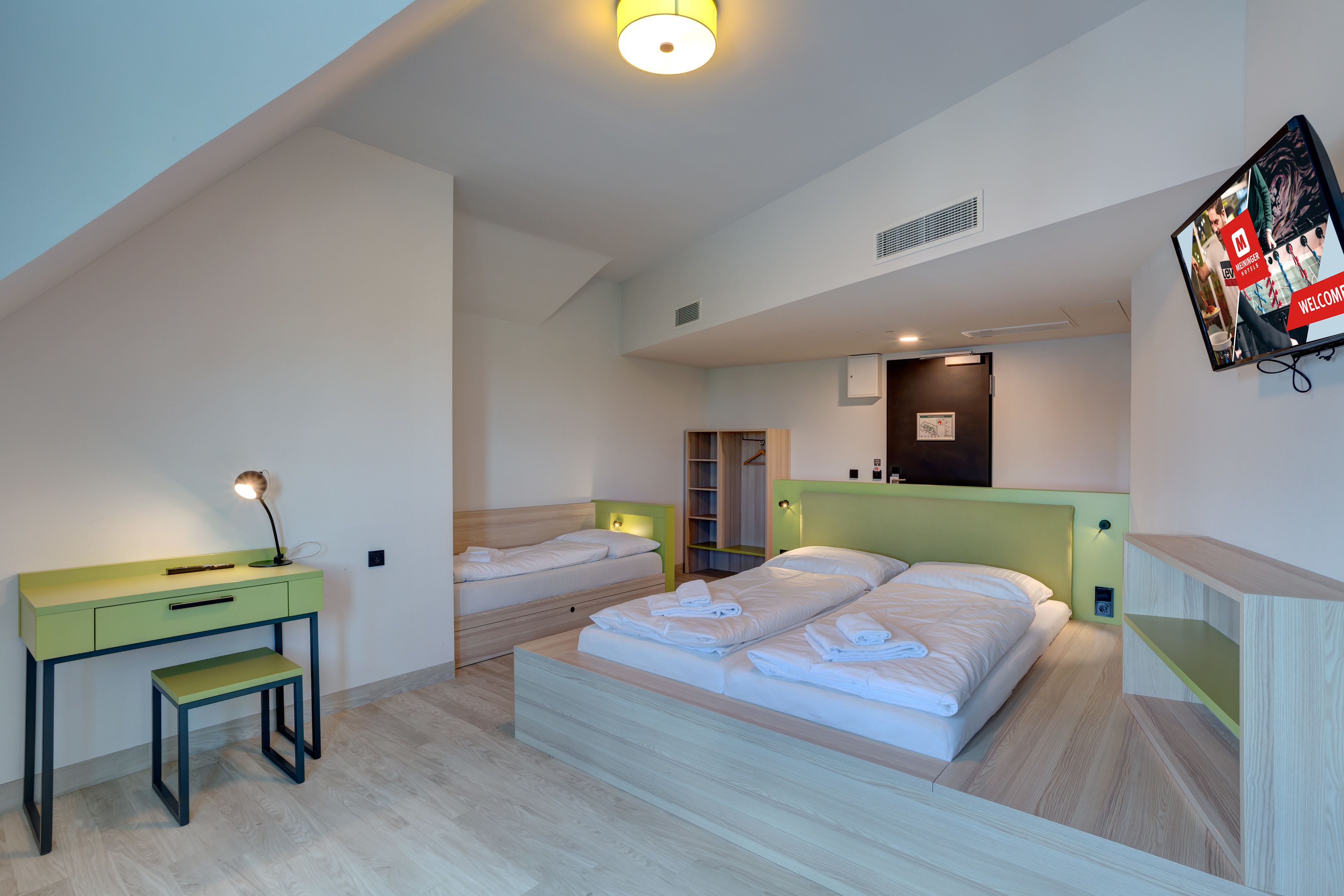 MEININGER Hotel München Olympiapark MEININGER Hotel München Olympiapark