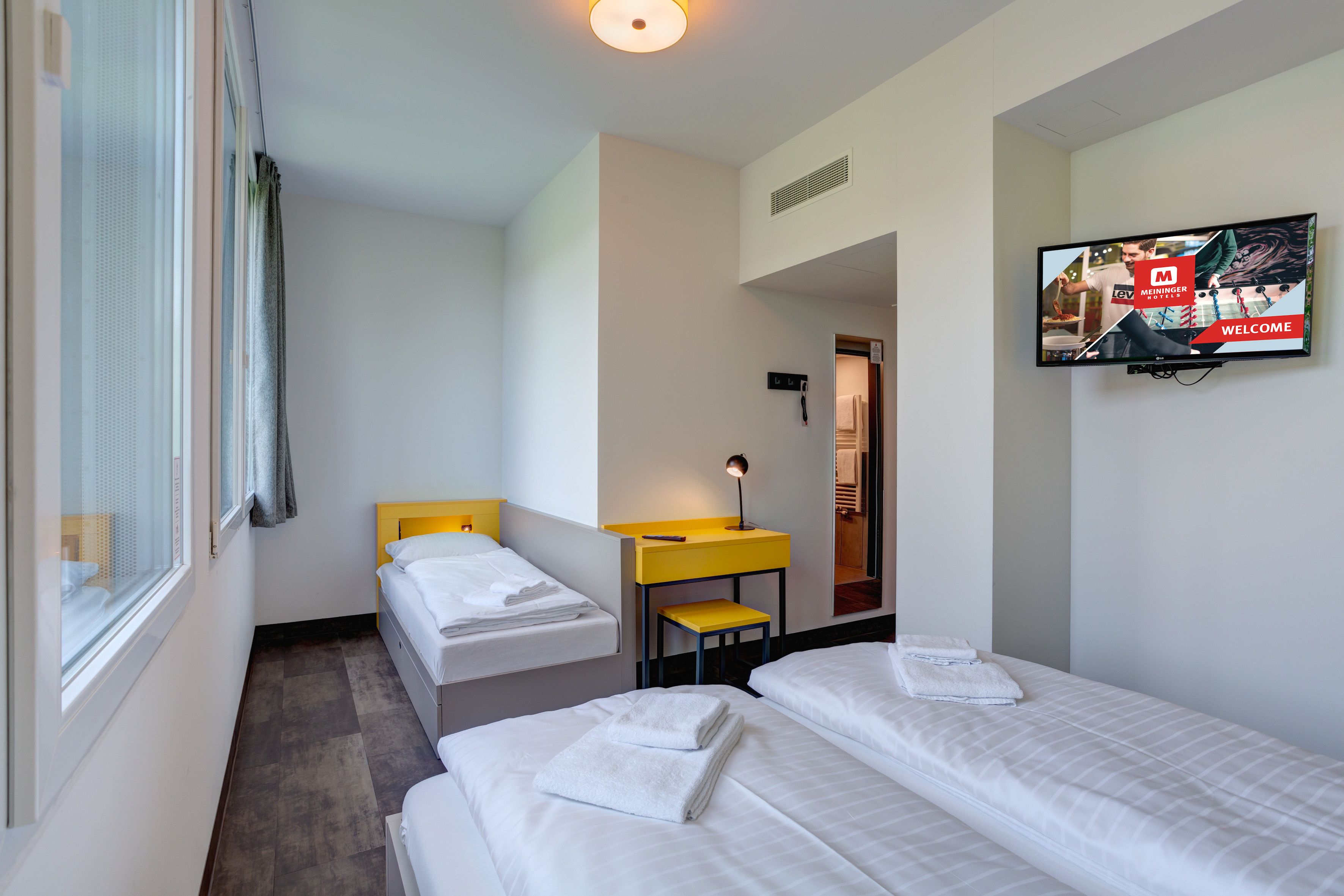 MEININGER Hotel München Olympiapark MEININGER Hotel München Olympiapark