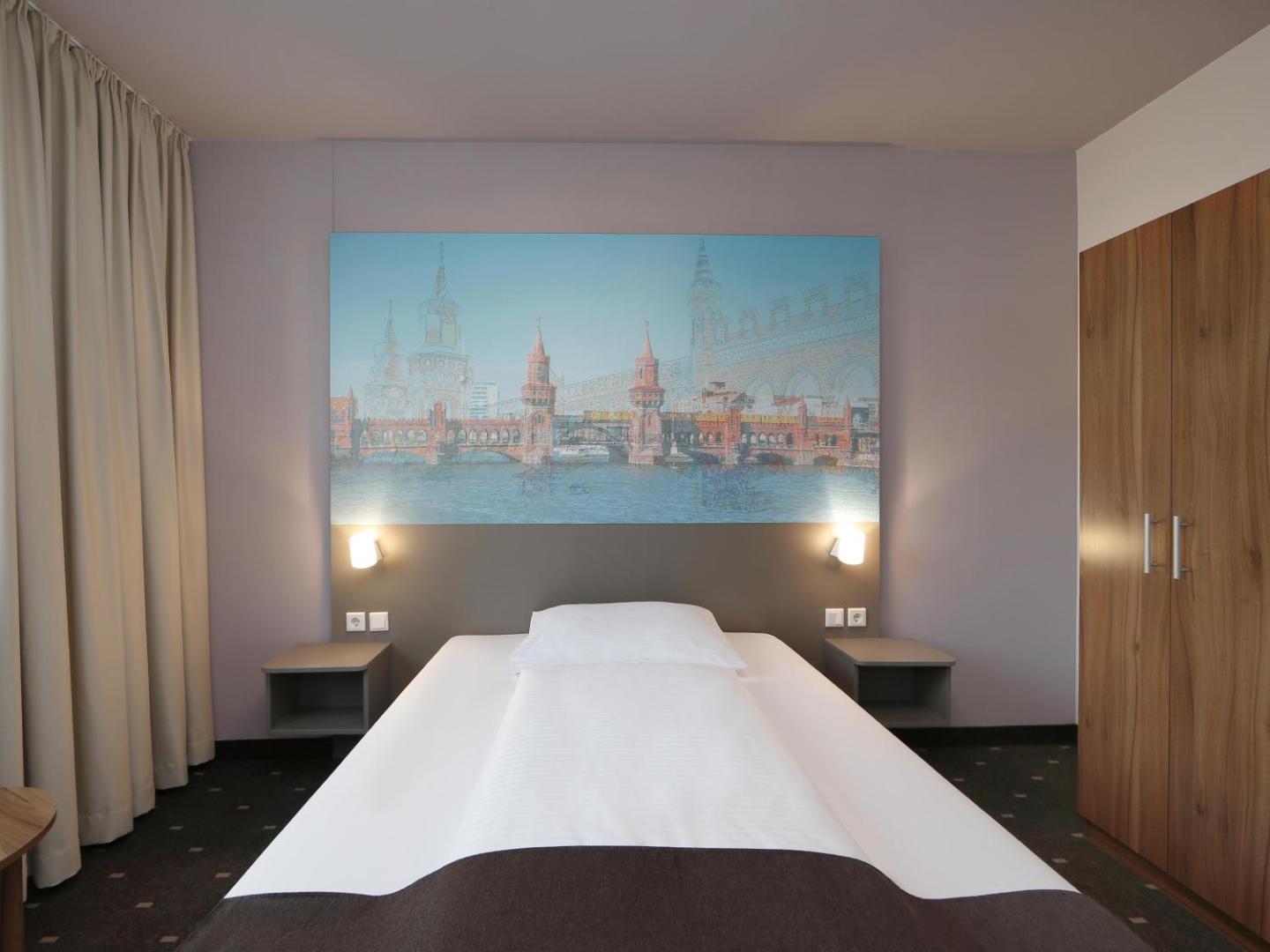 B&B Hotel Berlin City-Ost B&B Hotel Berlin City-Ost