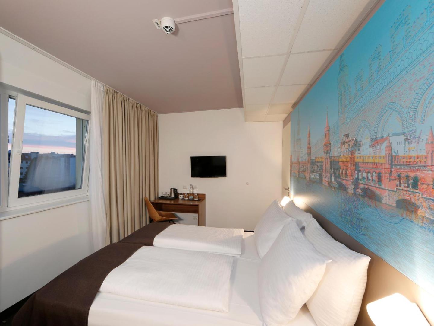 B&B Hotel Berlin City-Ost B&B Hotel Berlin City-Ost