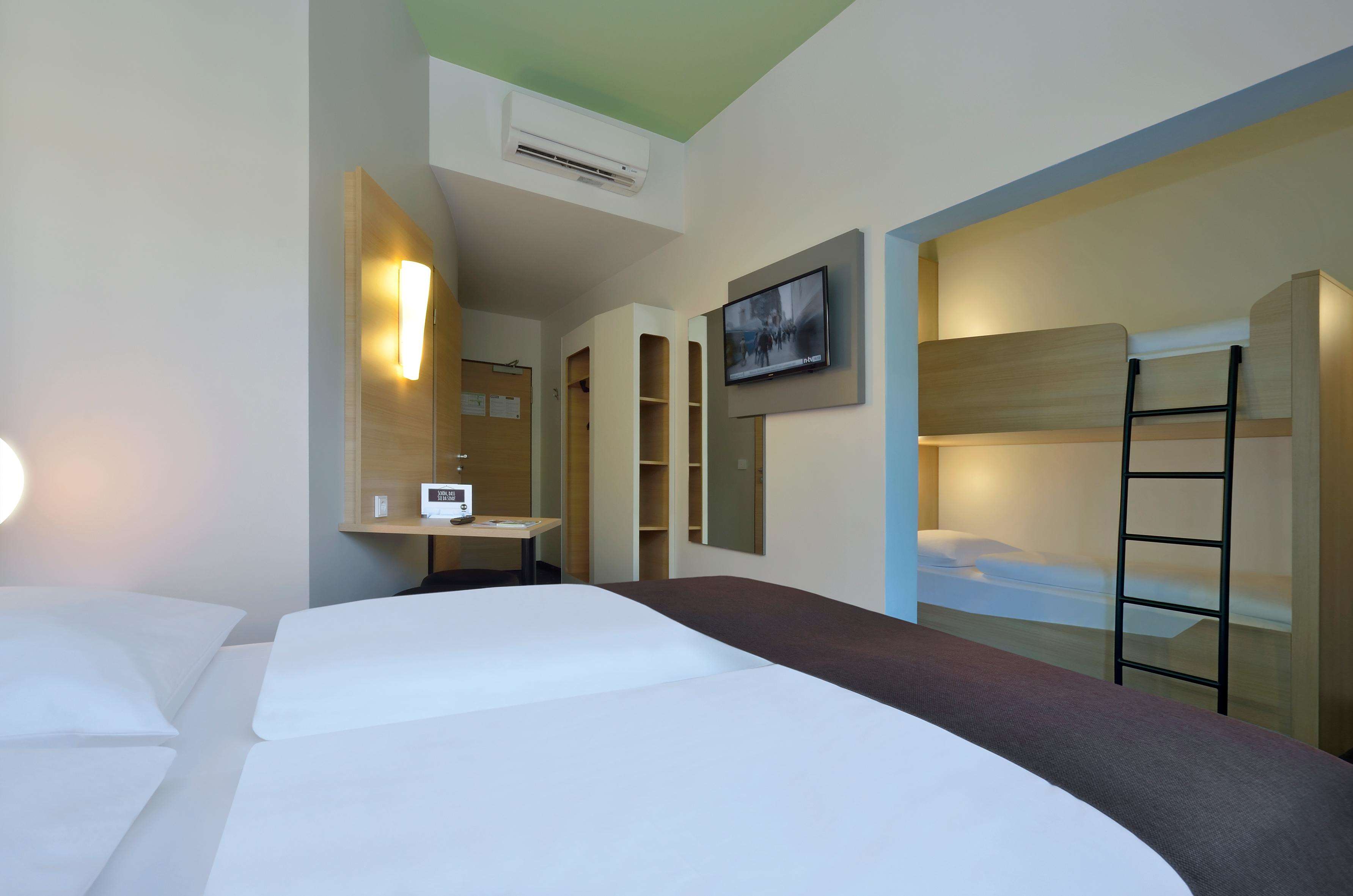 B&B Hotel Berlin-Potsdamer Platz B&B Hotel Berlin-Potsdamer Platz
