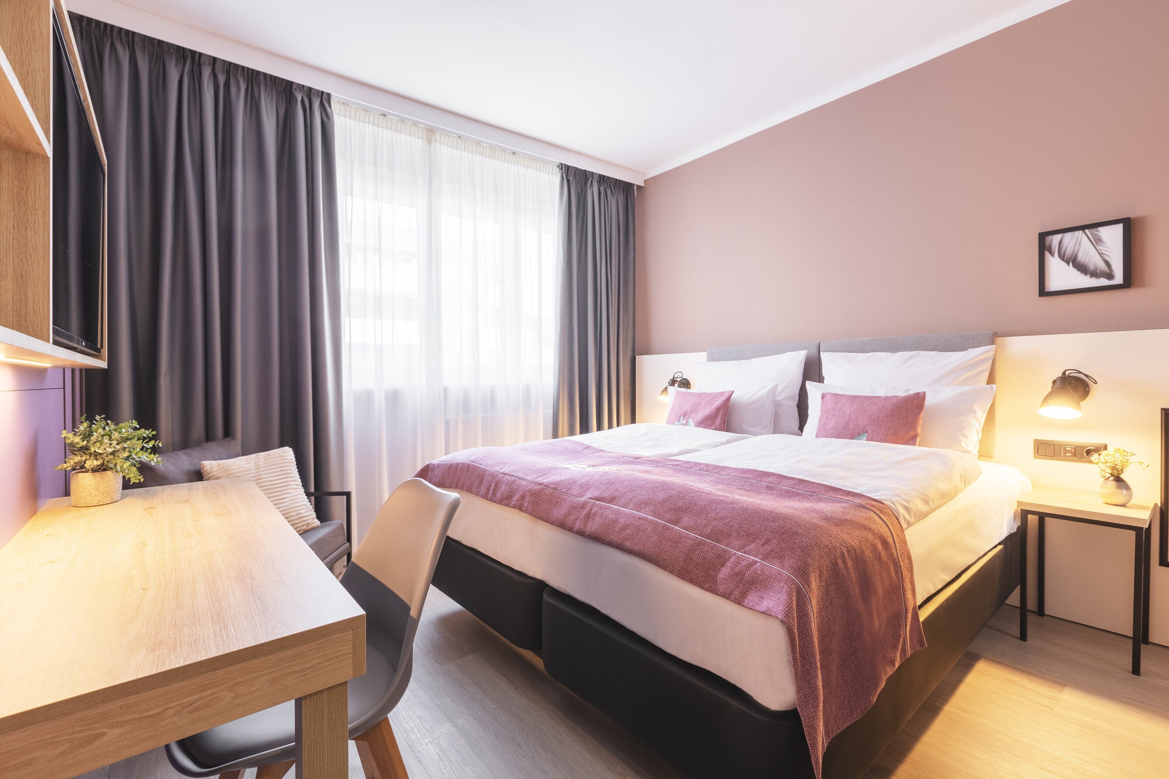 Garner Hotel Berlin - Ku'Damm Garner Hotel Berlin - Ku'Damm