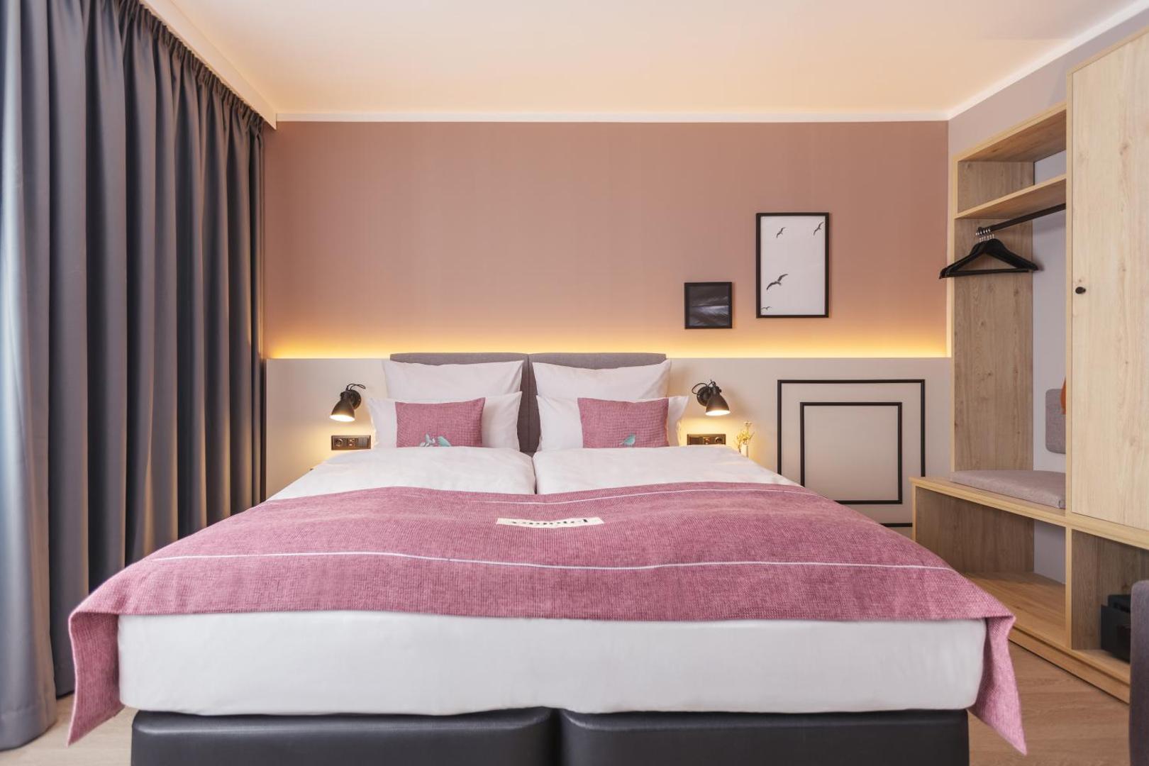 Garner Hotel Berlin - Ku'Damm Garner Hotel Berlin - Ku'Damm
