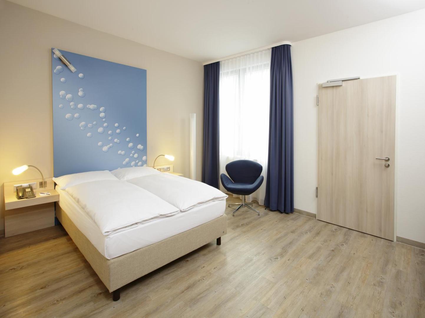 H2 Hotel Berlin Alexanderplatz H2 Hotel Berlin Alexanderplatz