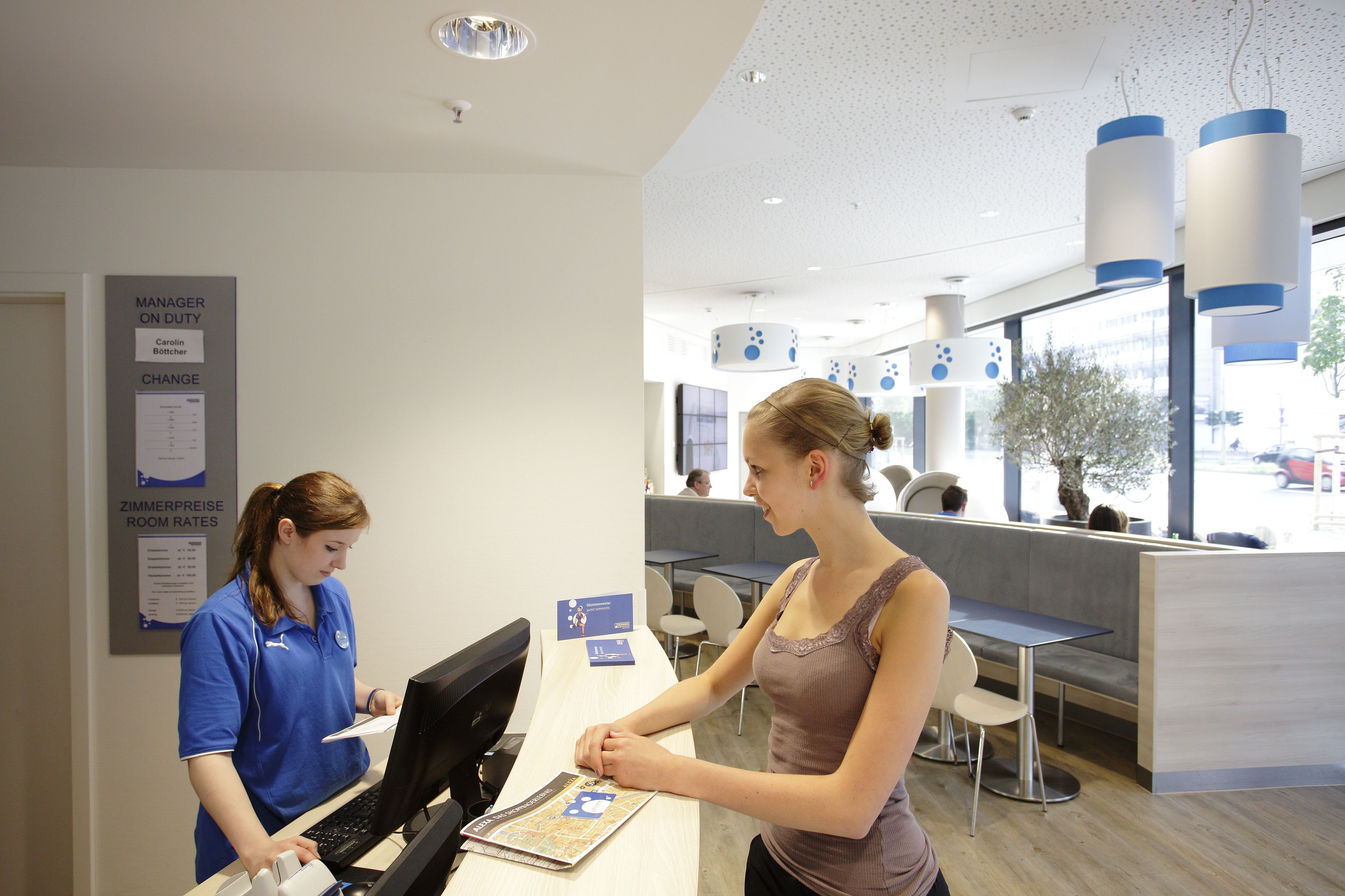 H2 Hotel Berlin Alexanderplatz H2 Hotel Berlin Alexanderplatz