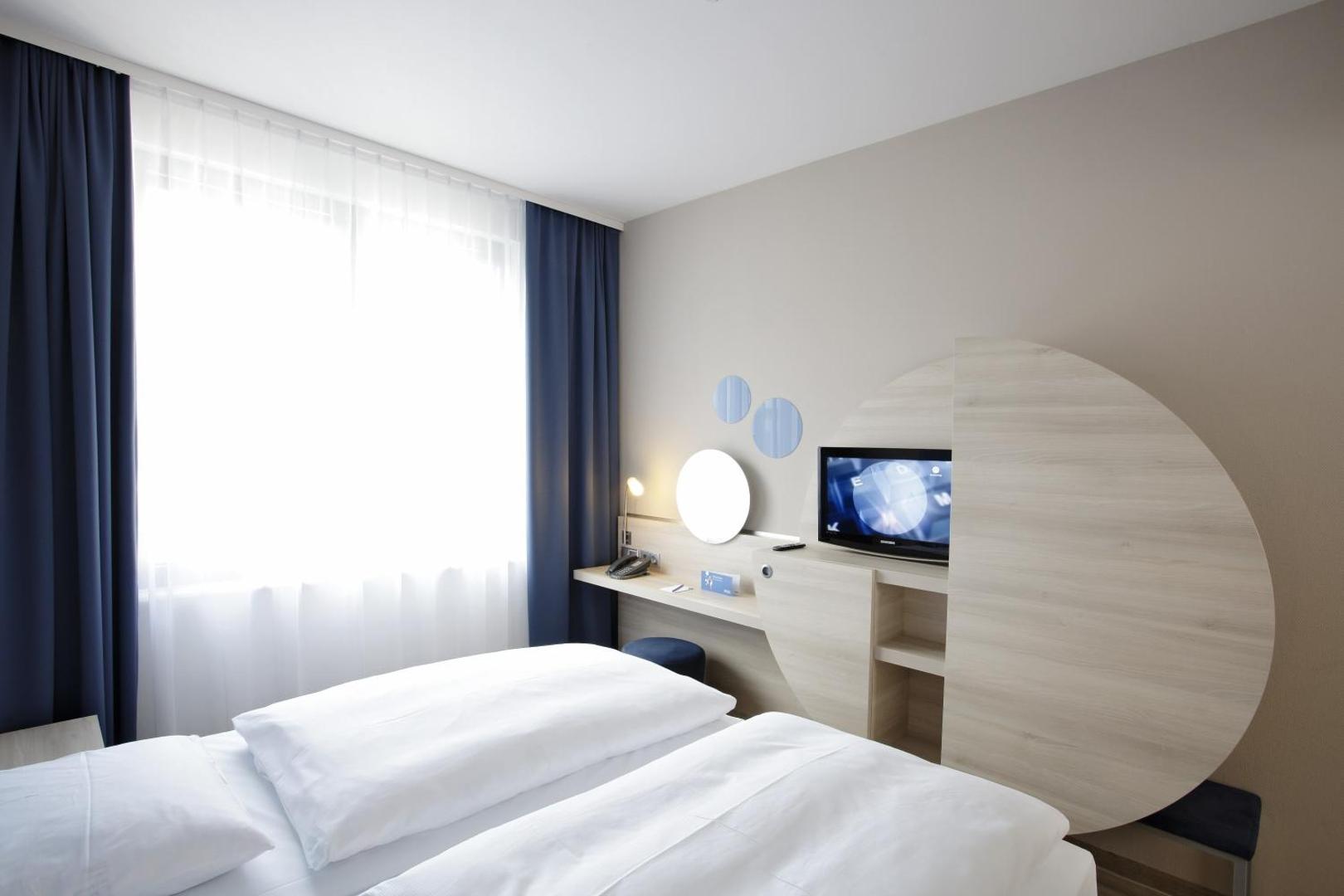 H2 Hotel Berlin Alexanderplatz H2 Hotel Berlin Alexanderplatz