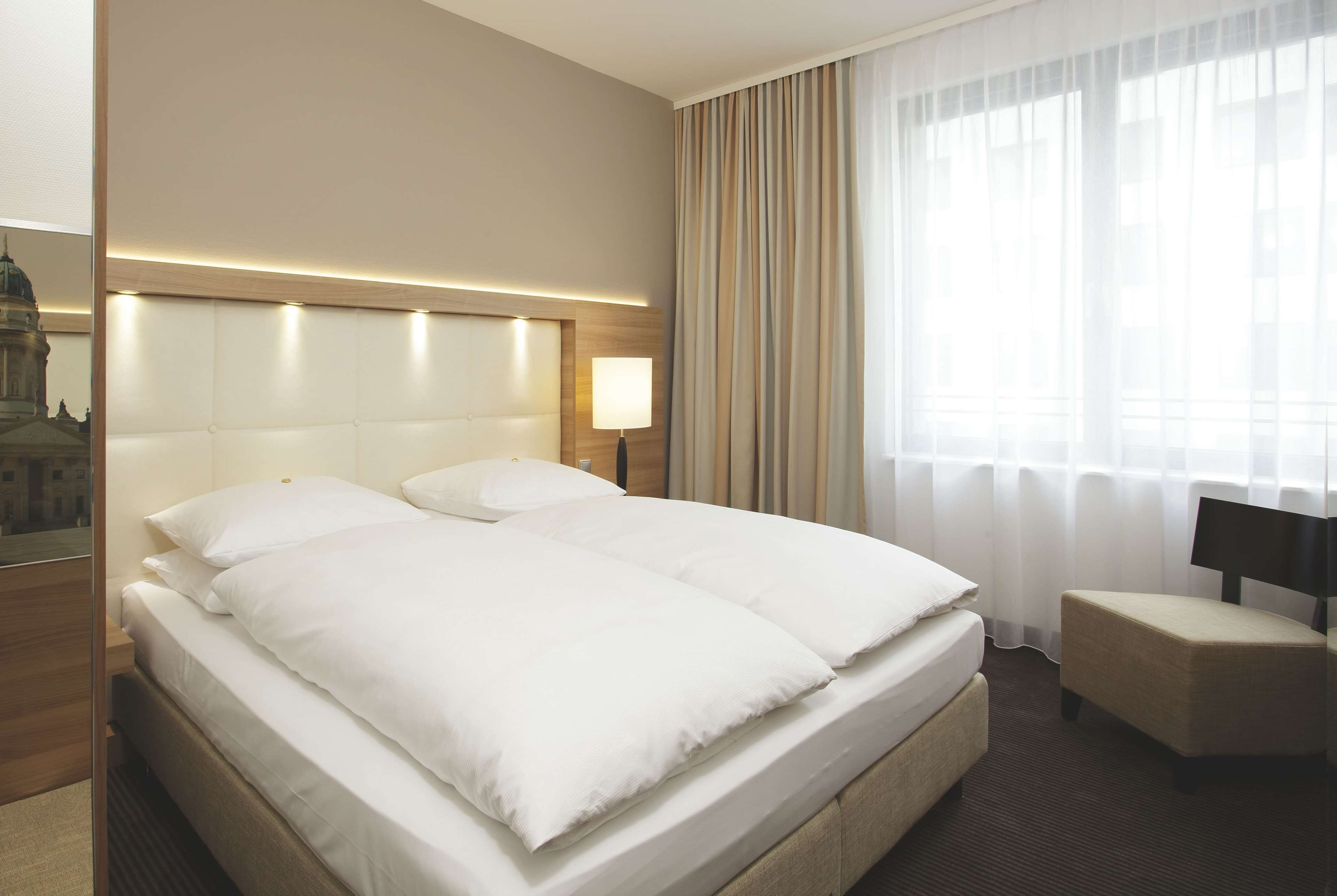 H4 Hotel Berlin Alexanderplatz H4 Hotel Berlin Alexanderplatz