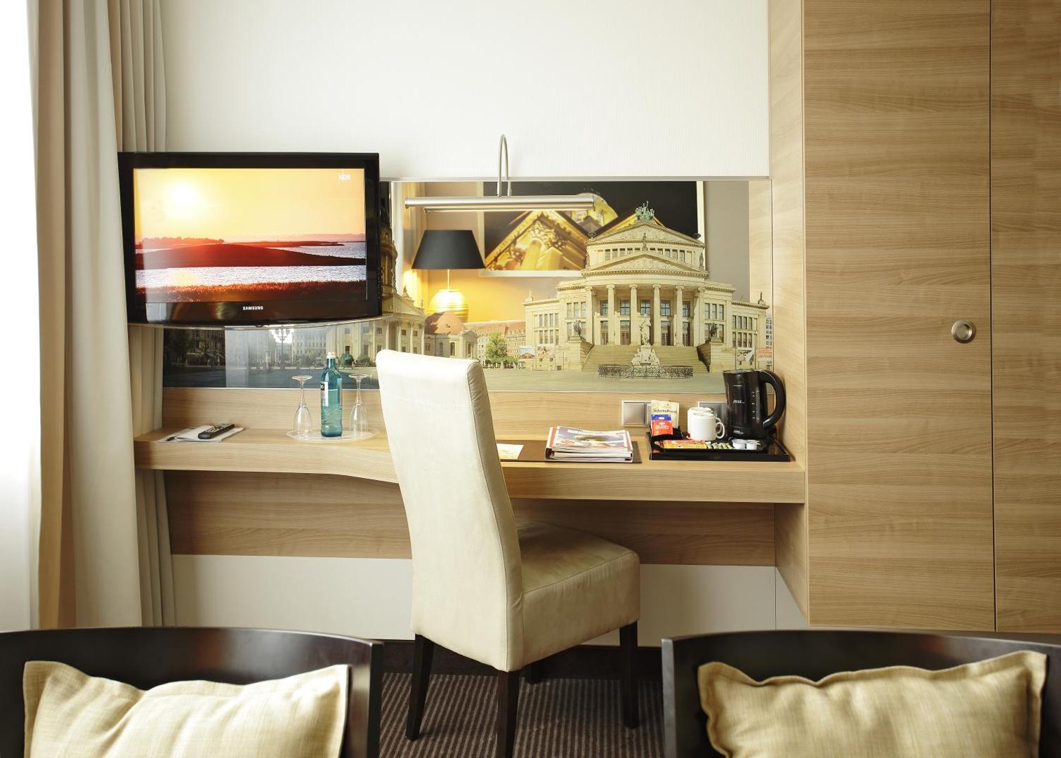 H4 Hotel Berlin Alexanderplatz H4 Hotel Berlin Alexanderplatz