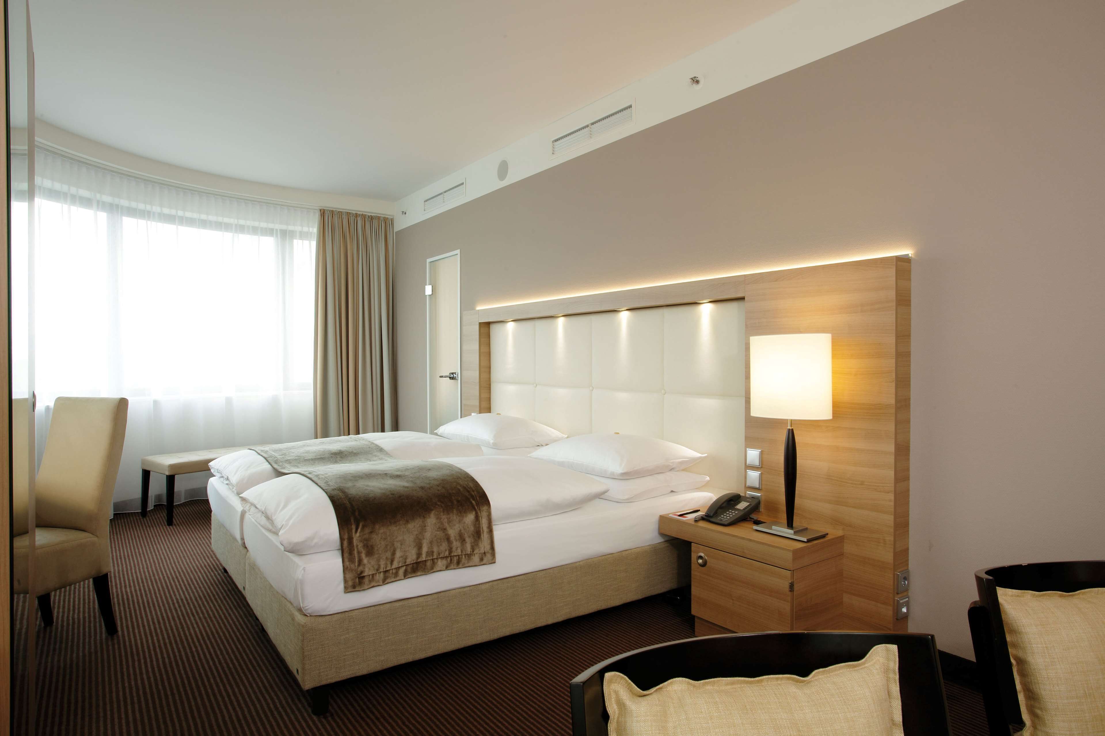 H4 Hotel Berlin Alexanderplatz H4 Hotel Berlin Alexanderplatz