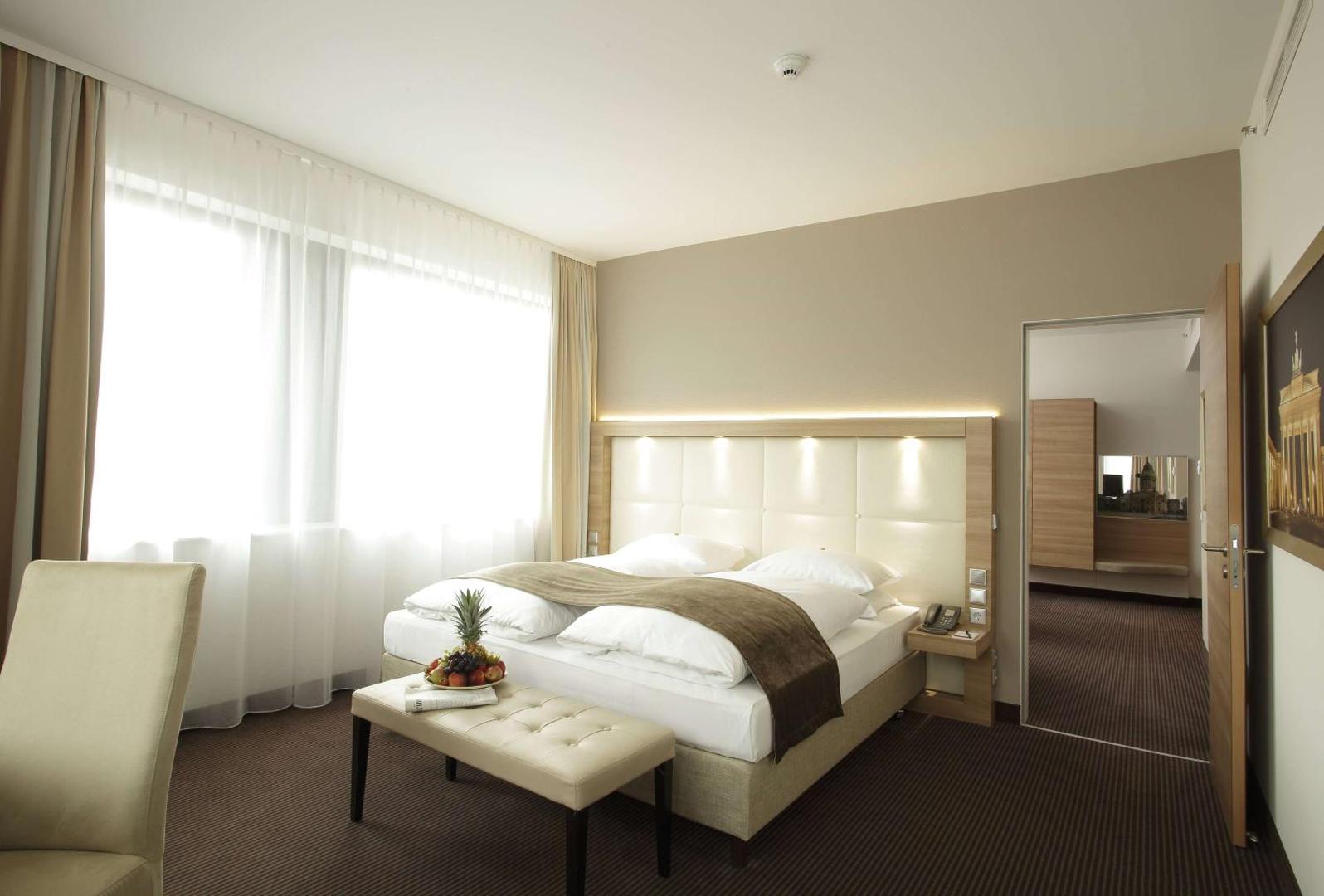 H4 Hotel Berlin Alexanderplatz H4 Hotel Berlin Alexanderplatz