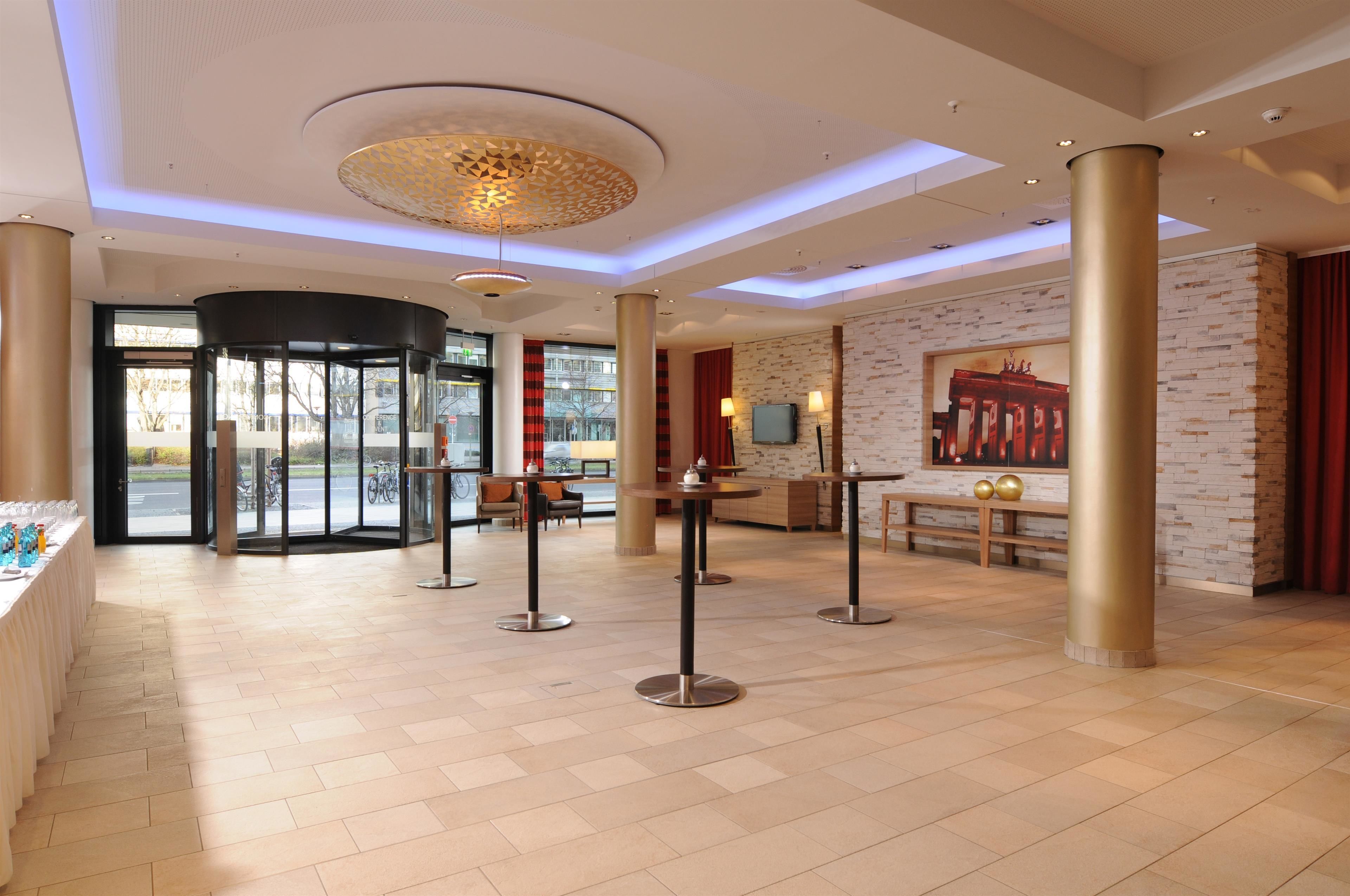 H4 Hotel Berlin Alexanderplatz H4 Hotel Berlin Alexanderplatz