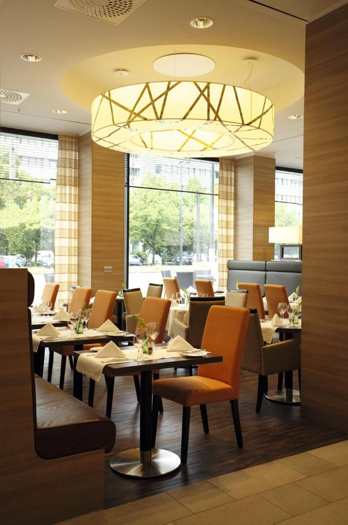 H4 Hotel Berlin Alexanderplatz H4 Hotel Berlin Alexanderplatz