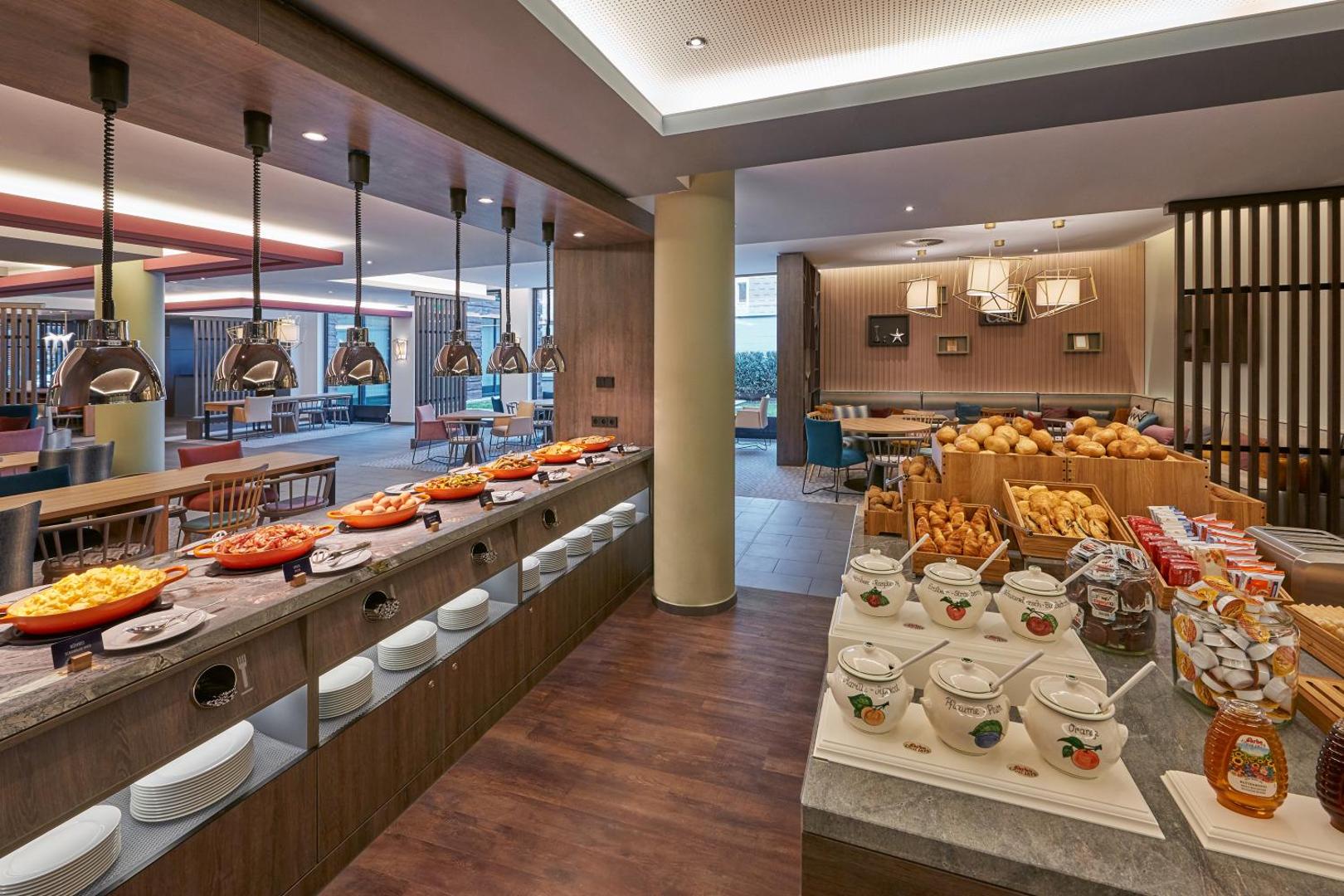 Hampton by Hilton Berlin City West Hampton by Hilton Berlin City West