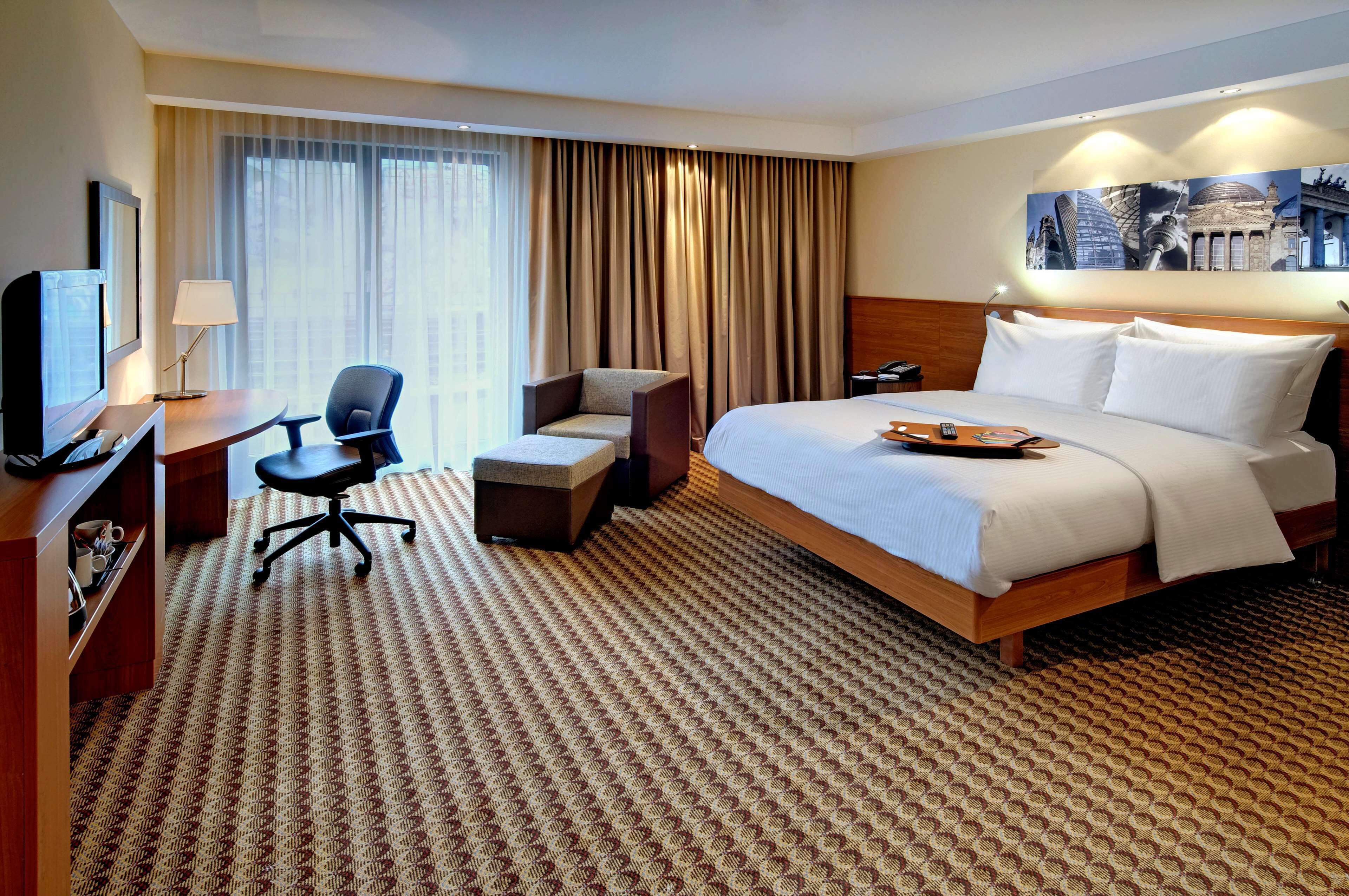 Hampton by Hilton Berlin City West Hampton by Hilton Berlin City West