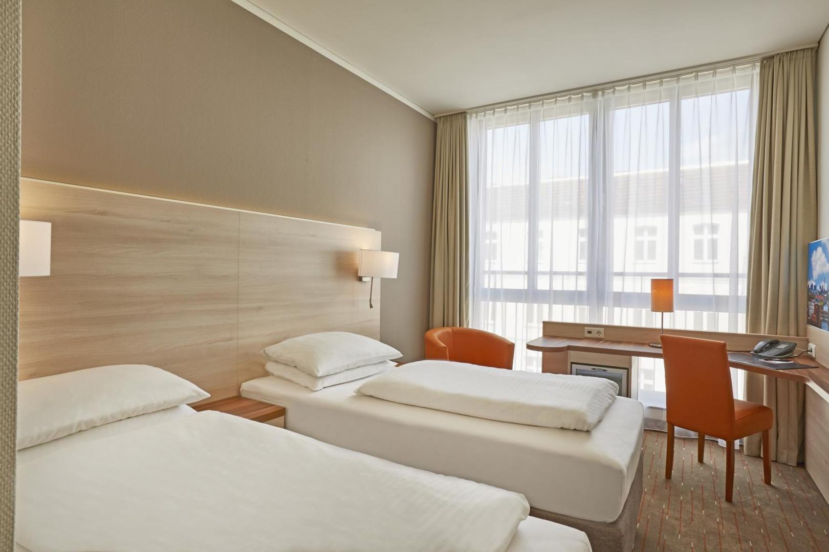 H+ Hotel Berlin Mitte H+ Hotel Berlin Mitte