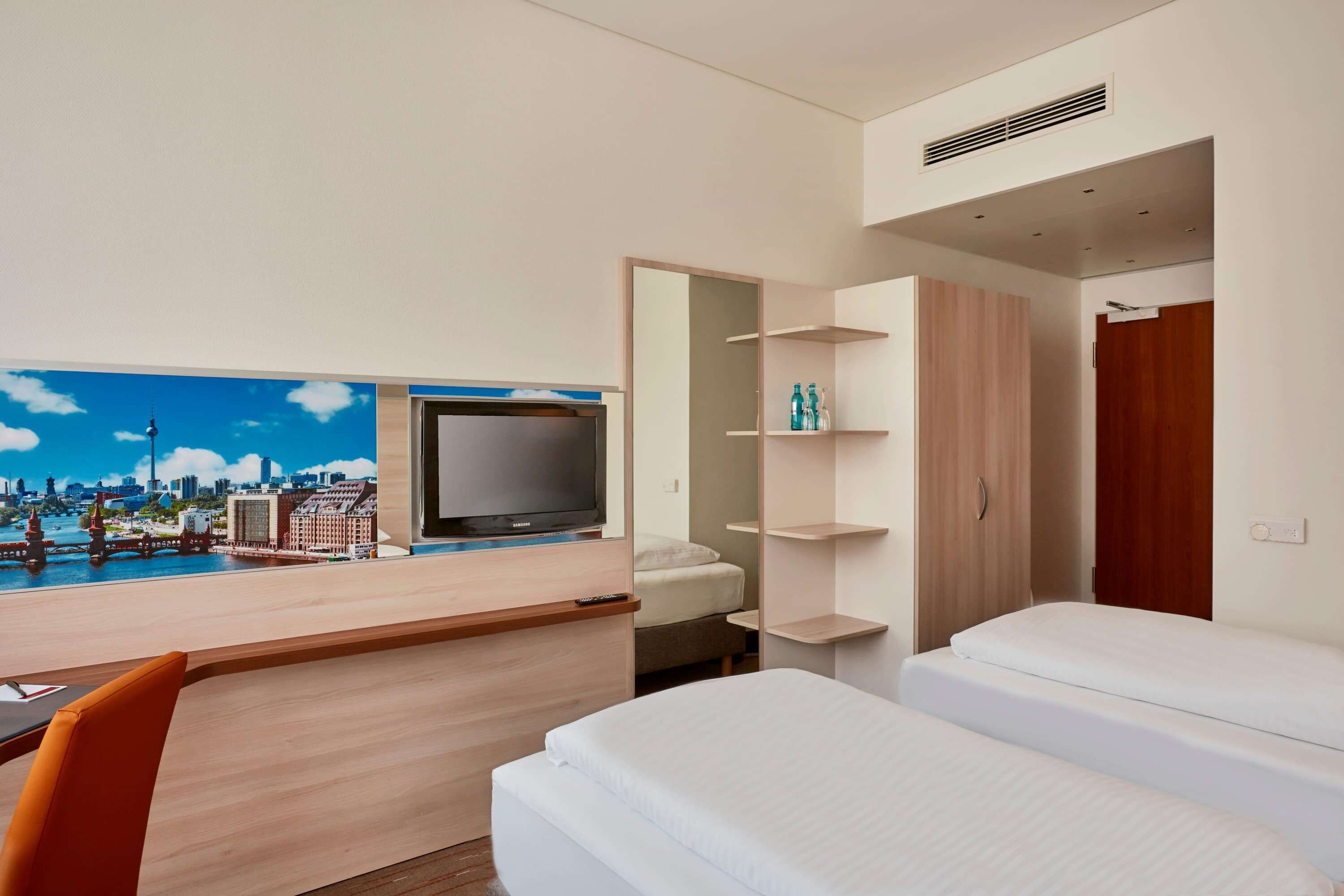 H+ Hotel Berlin Mitte H+ Hotel Berlin Mitte