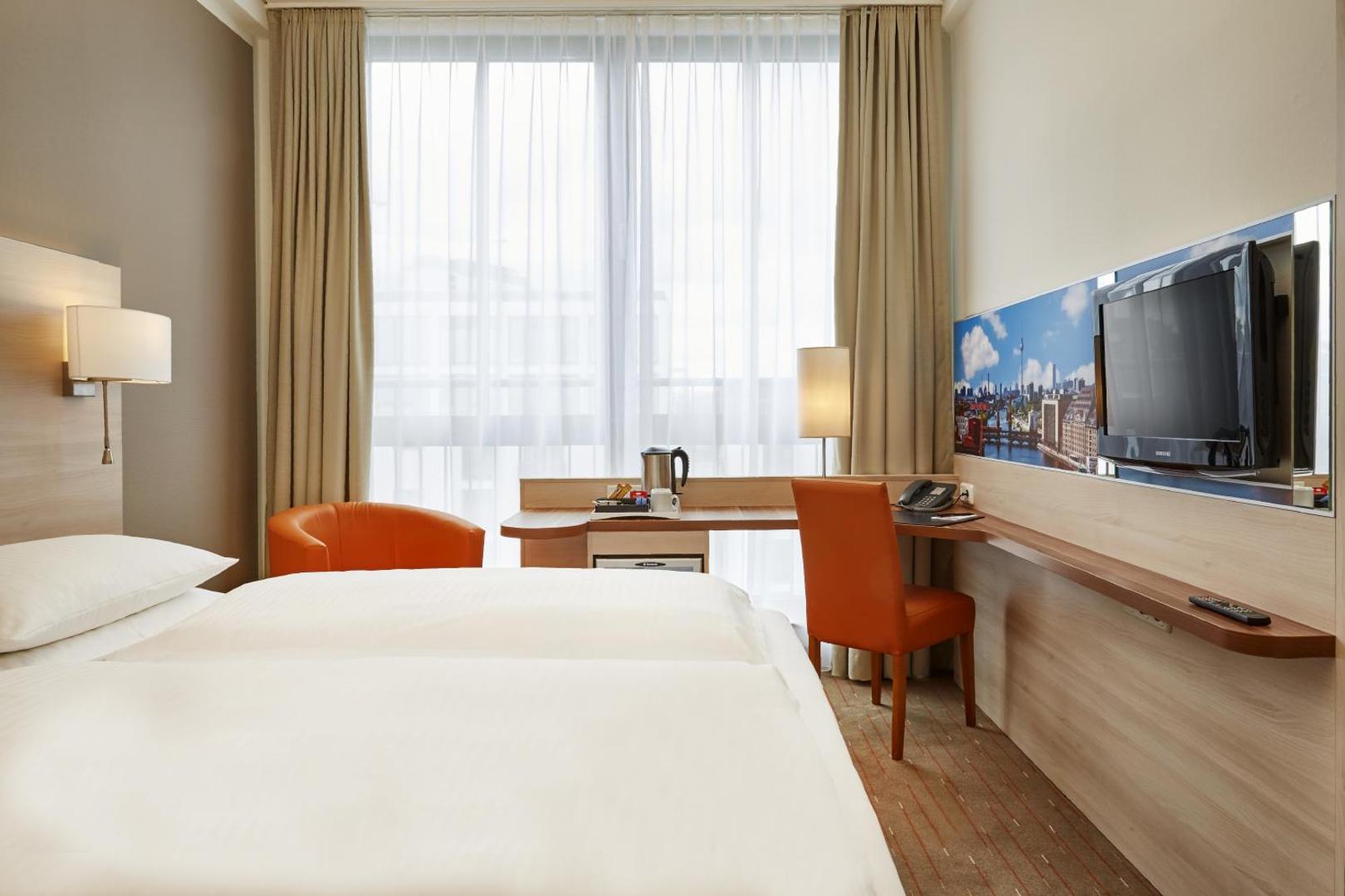 H+ Hotel Berlin Mitte H+ Hotel Berlin Mitte