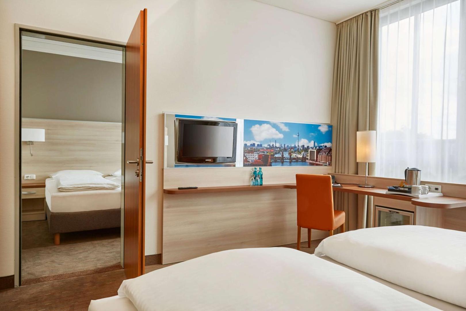 H+ Hotel Berlin Mitte H+ Hotel Berlin Mitte
